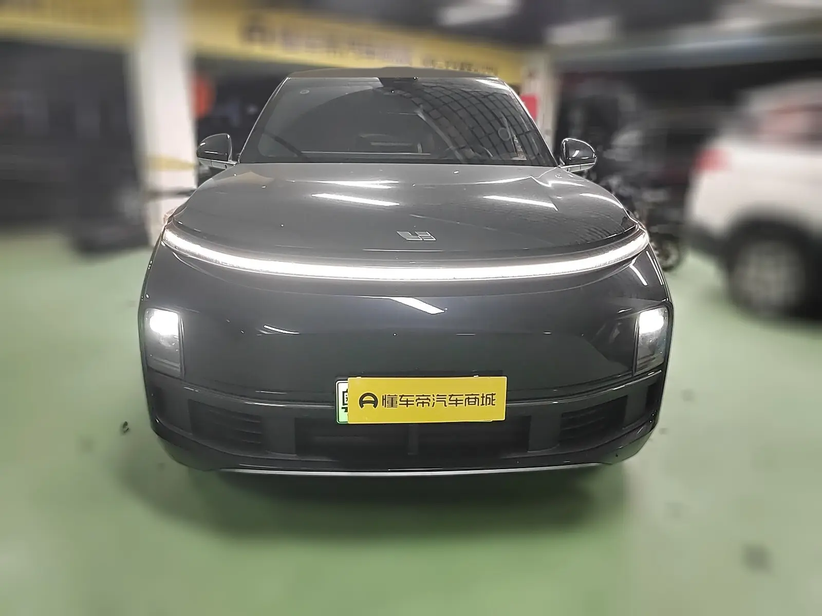 Li L8 (Ideal L8)  из Китая