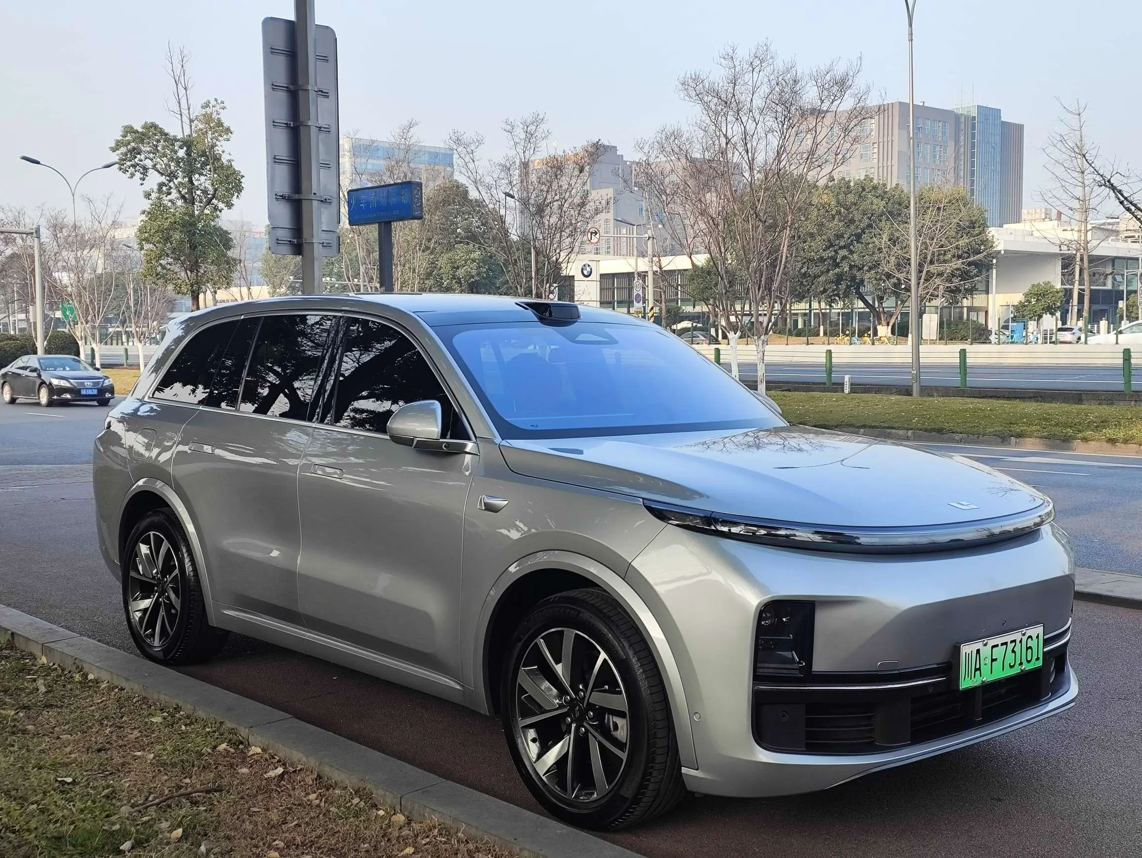 Li L8 (Ideal L8)  из Китая