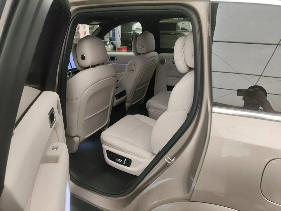 Li L8 (Ideal L8)  из Китая