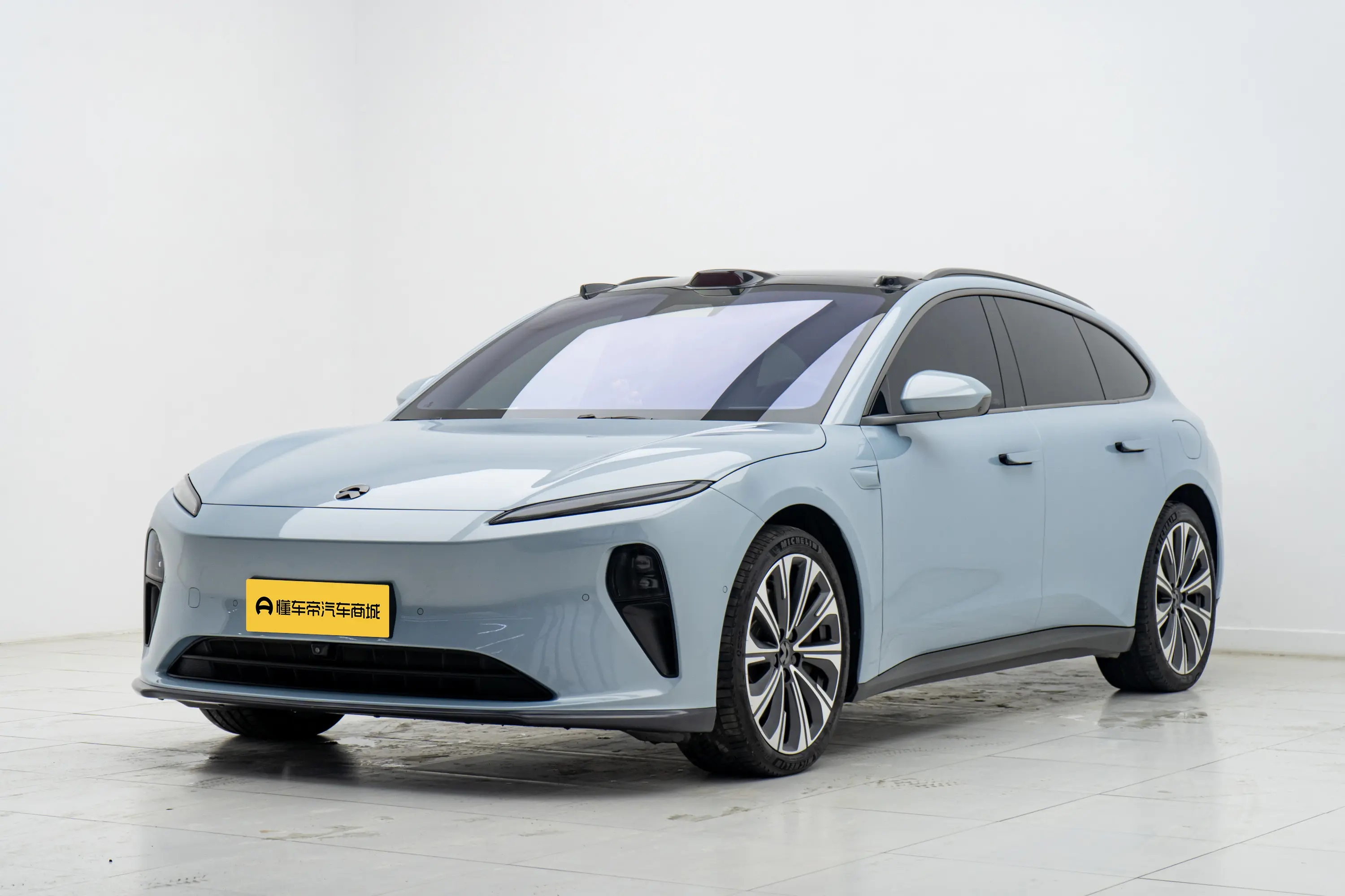 NIO ET5T  из Китая