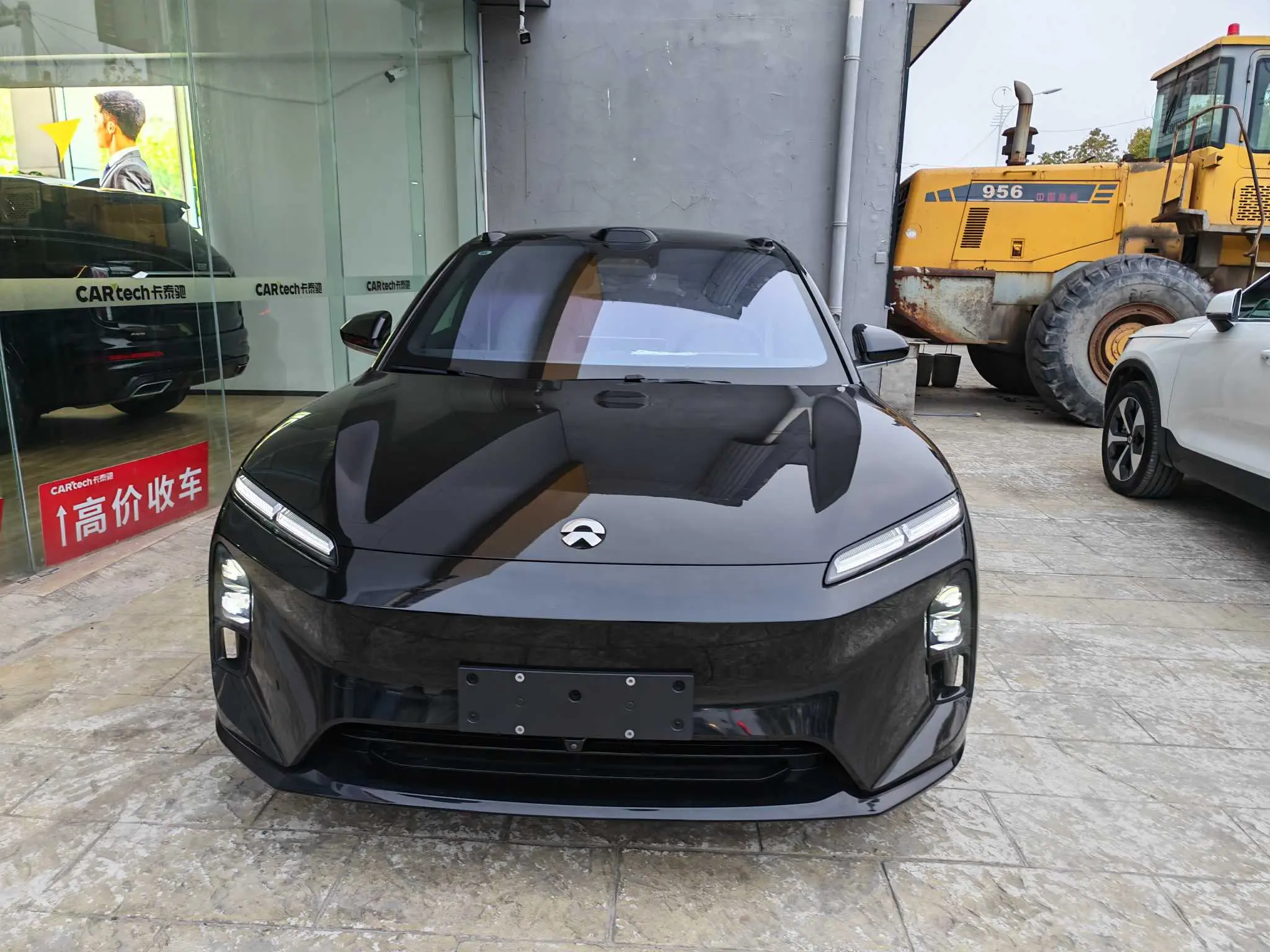 NIO ET5T  из Китая