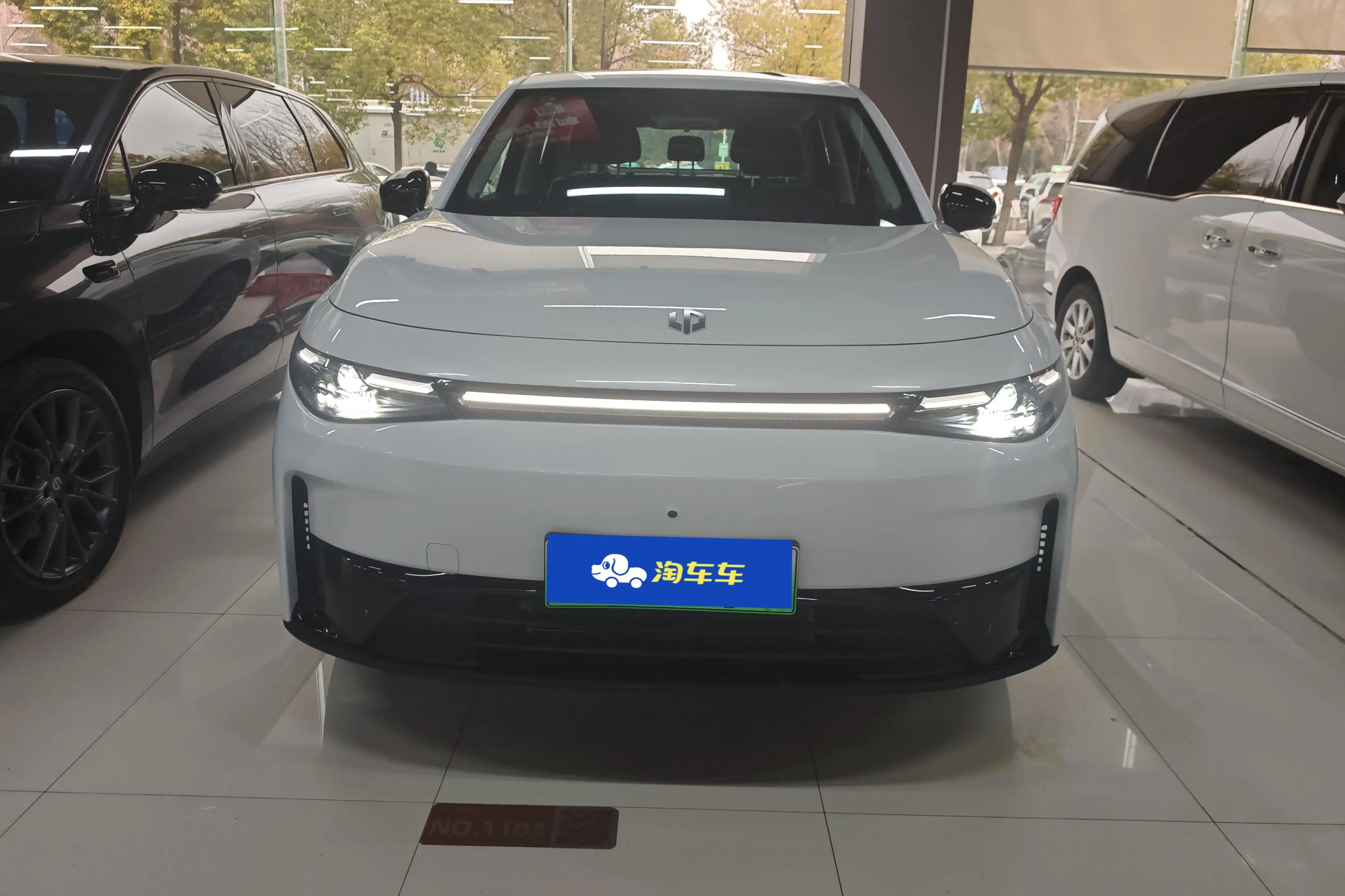 Leapmotor Zero running C10  из Китая