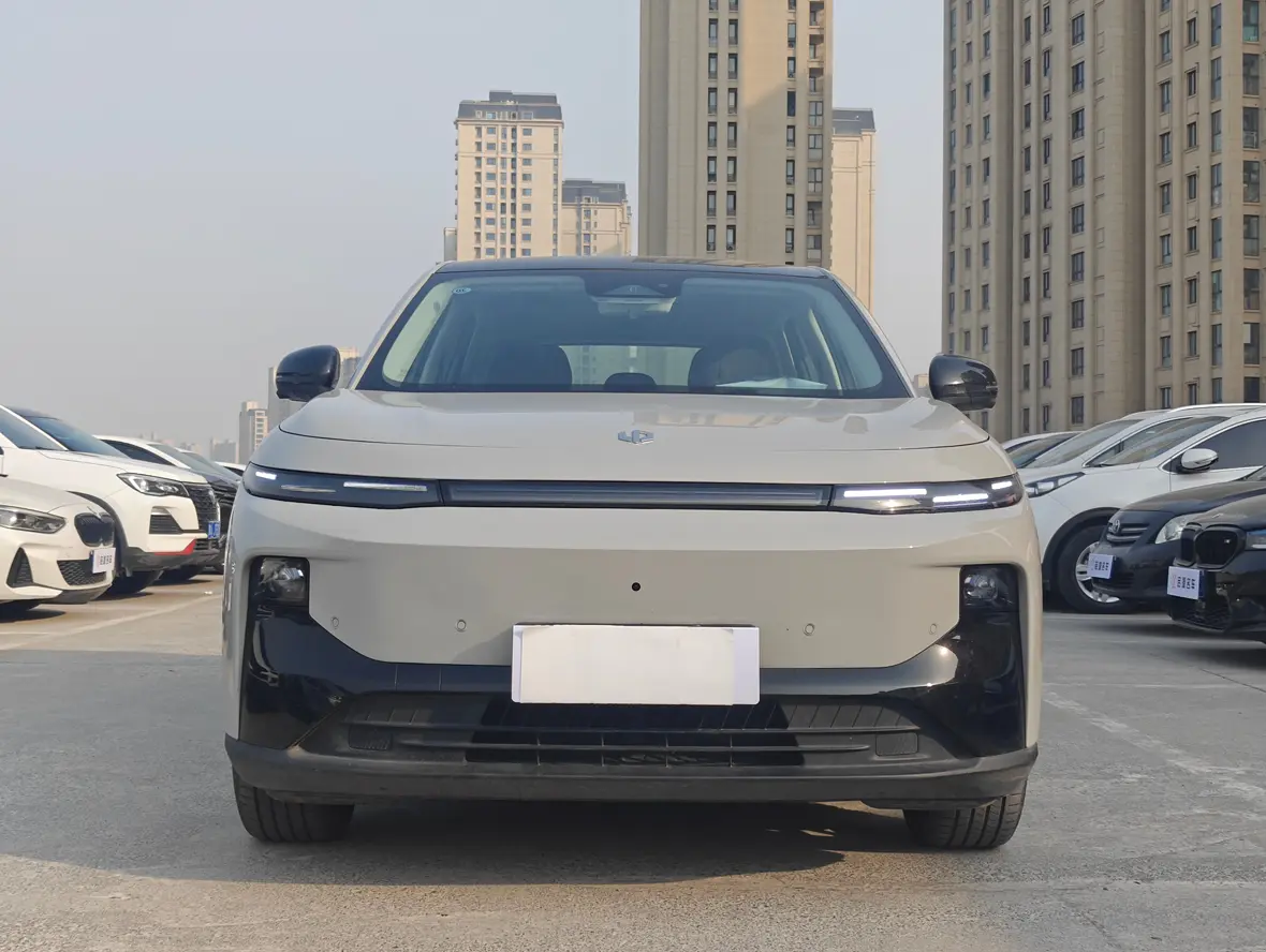 Leapmotor B10  из Китая