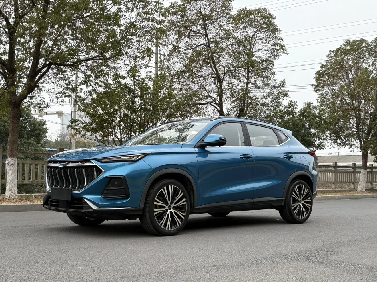 Oshan Changan Auchan X5  из Китая