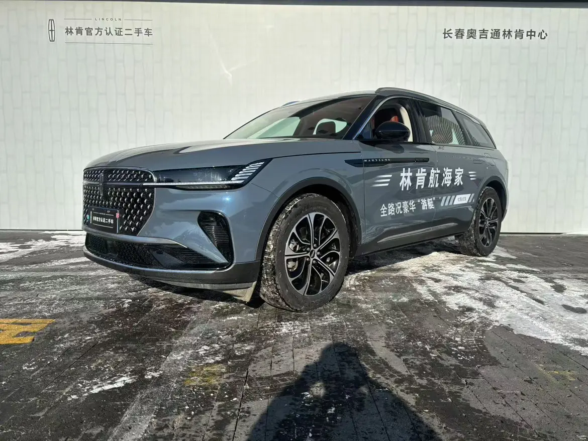 Lincoln Navigator  из Китая