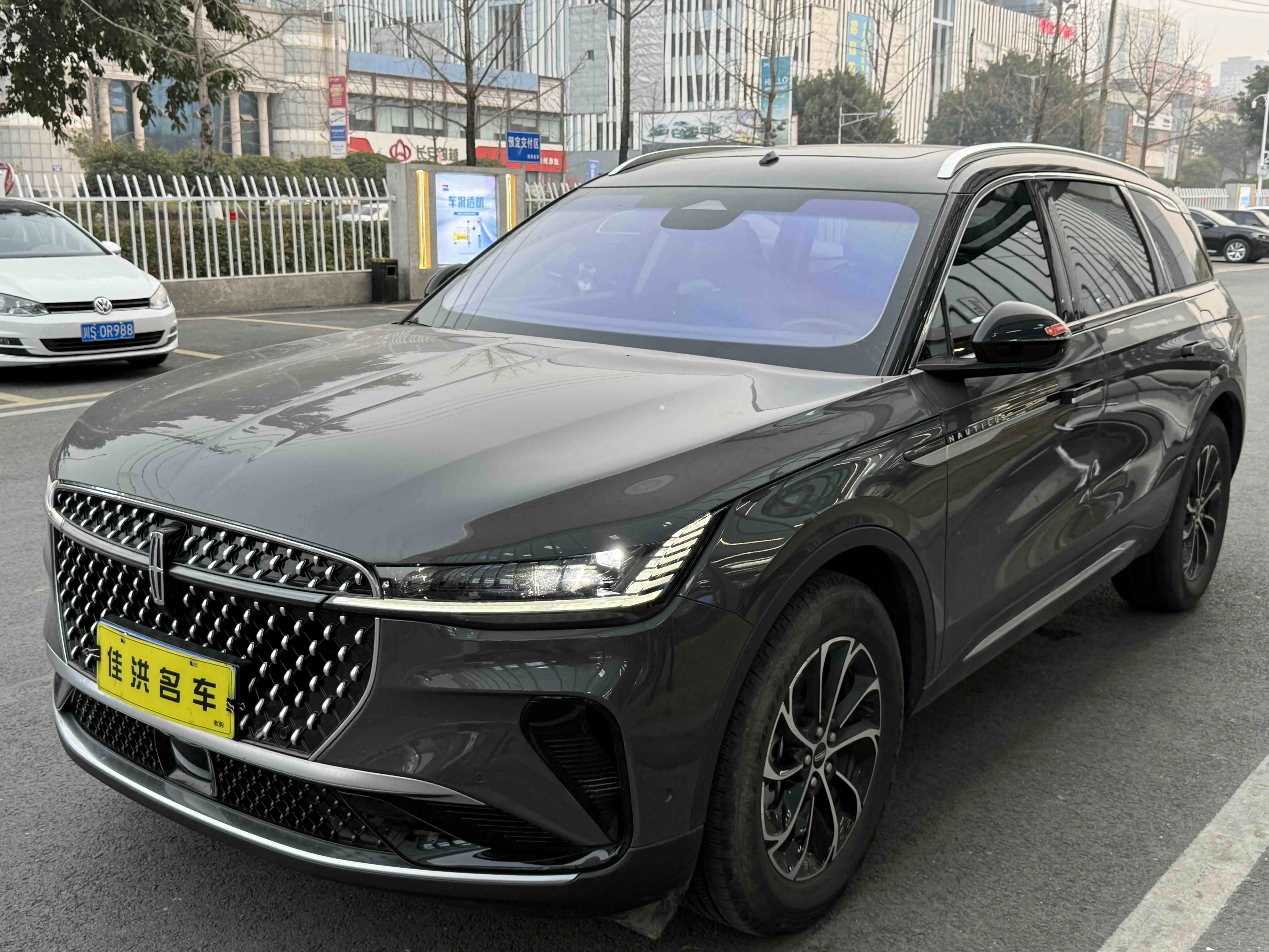 Lincoln Navigator  из Китая