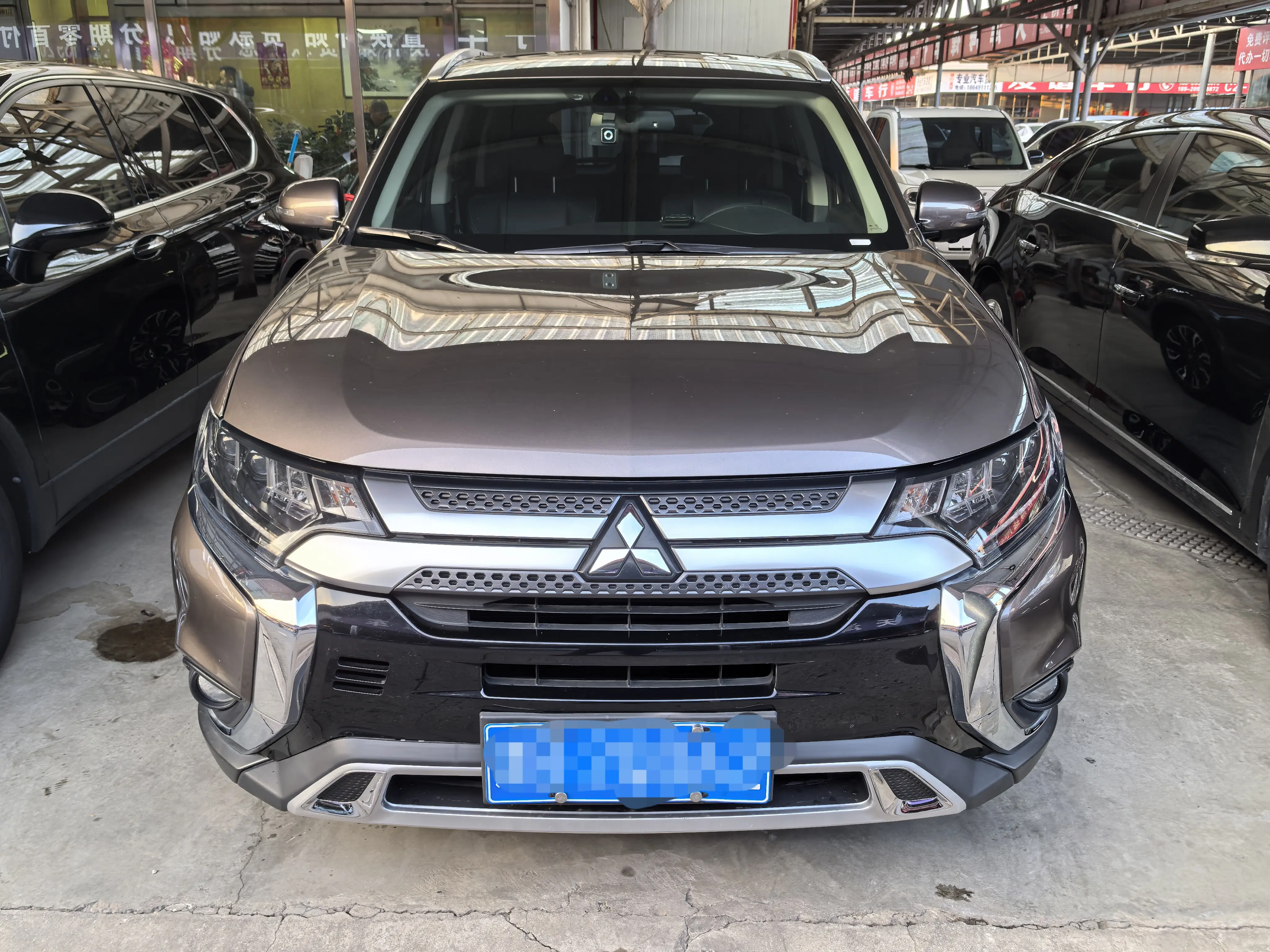 Mitsubishi Outlander  из Китая