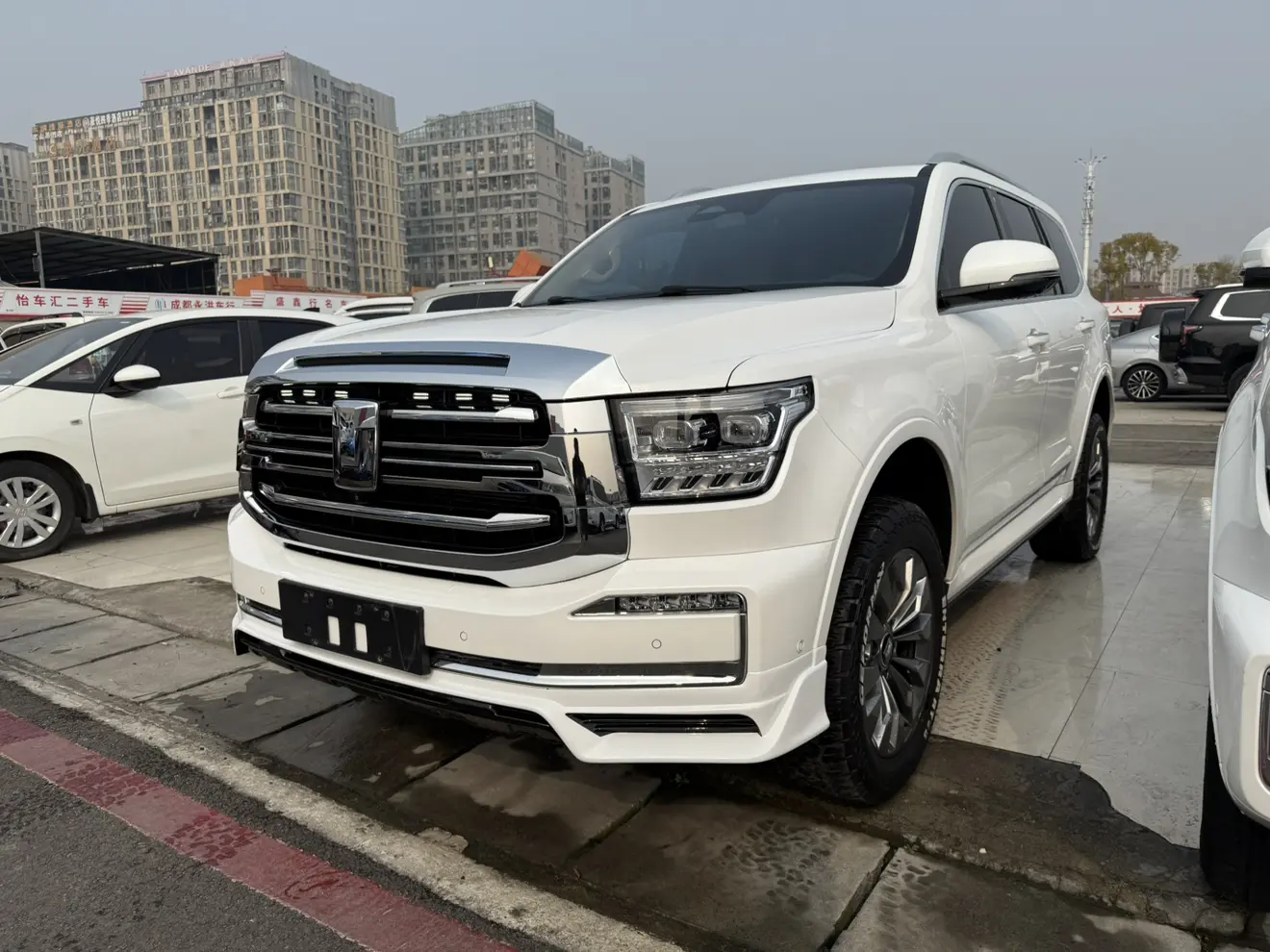 Tank 500 Hi4-T  из Китая