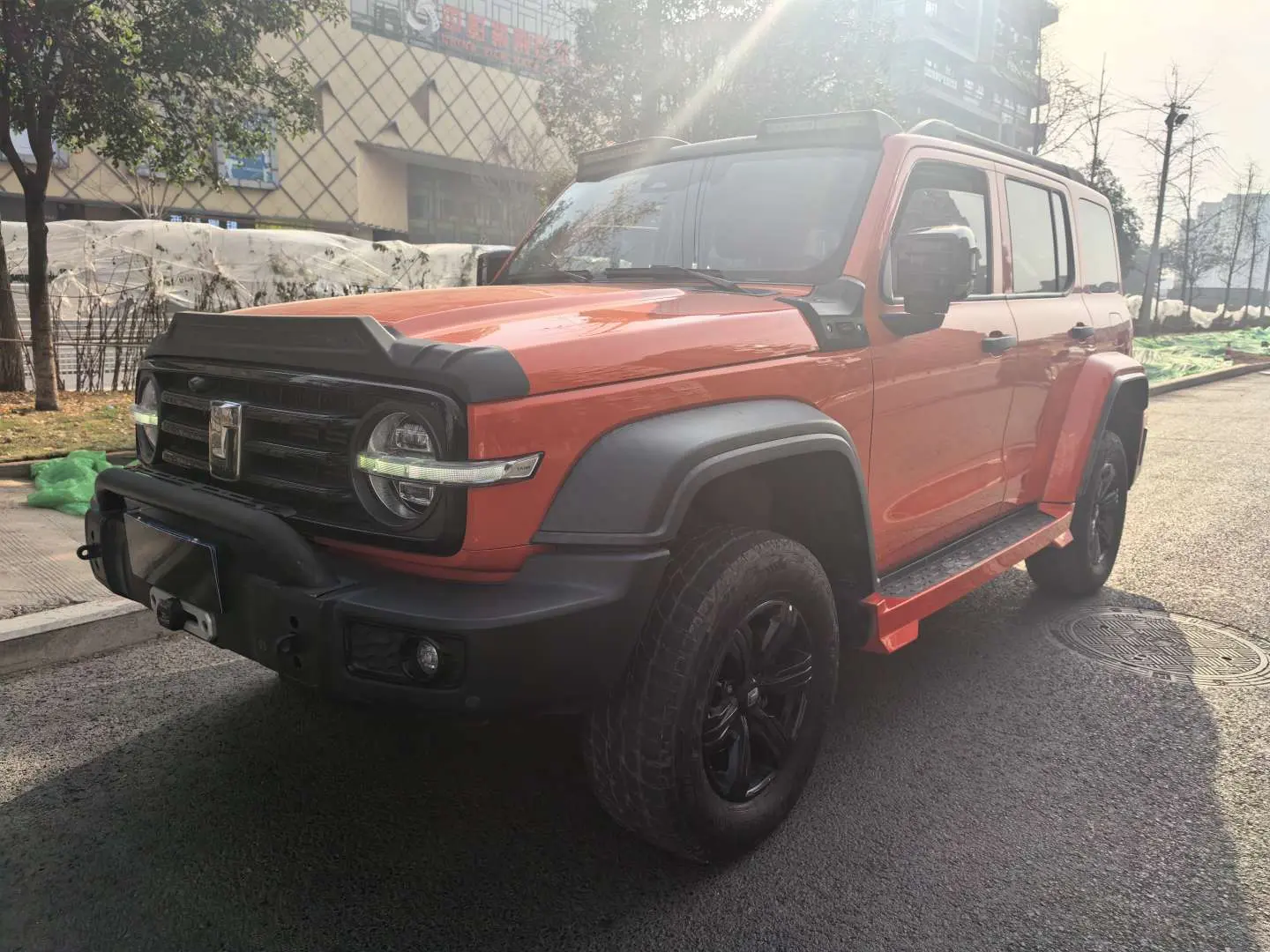 Tank 300  из Китая