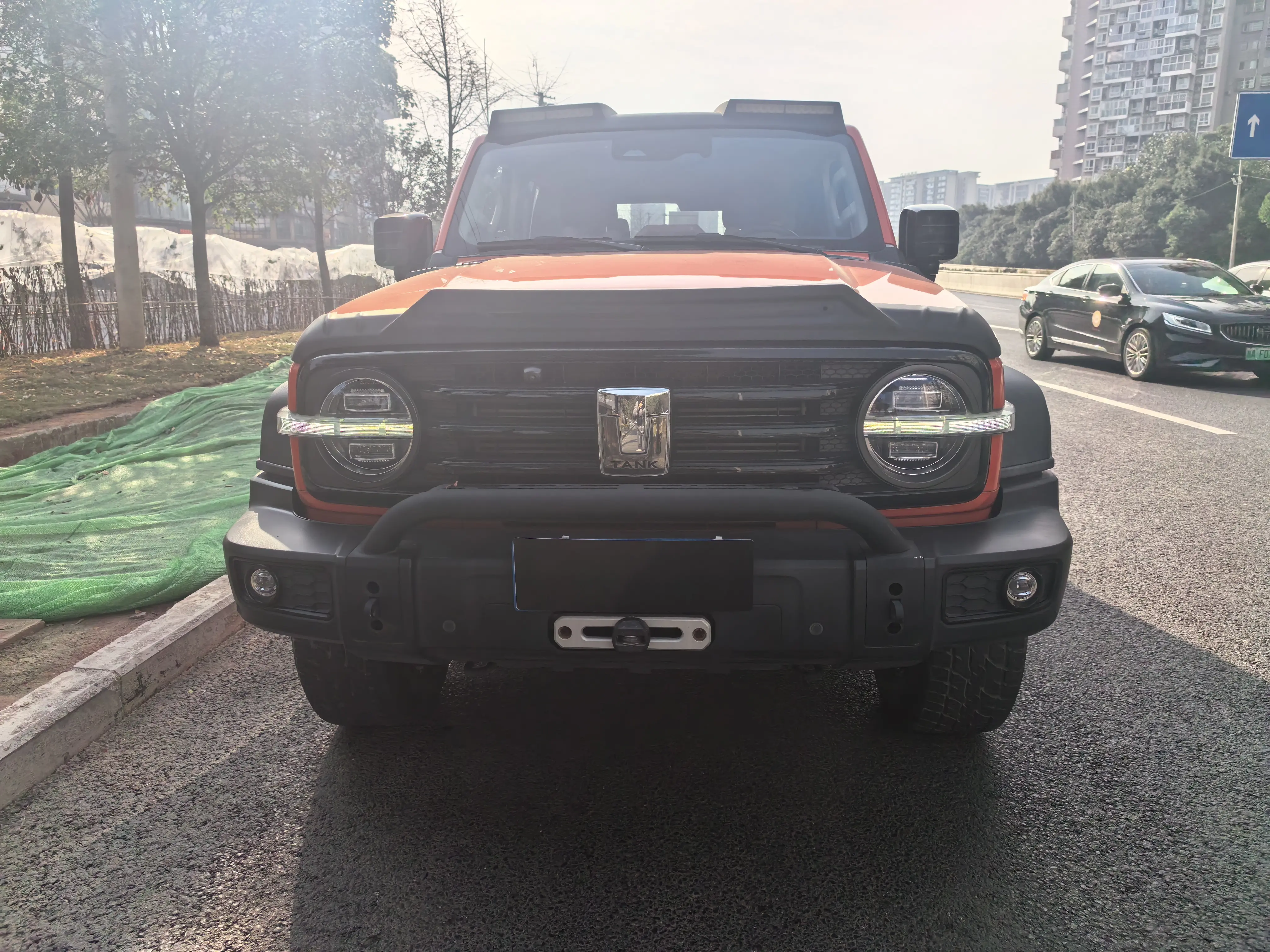 Tank 300  из Китая