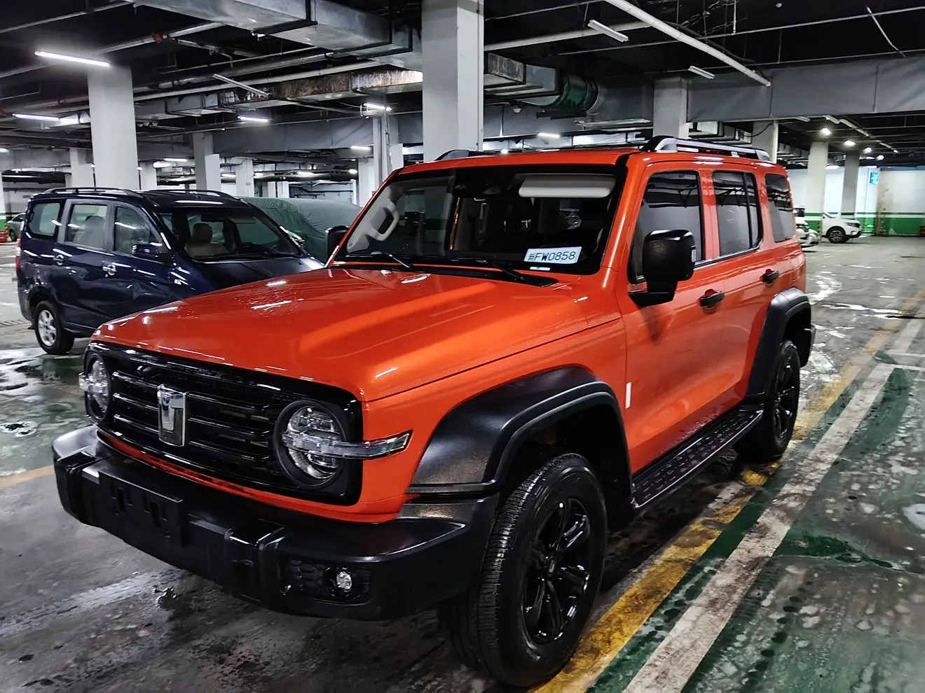 Tank 300  из Китая