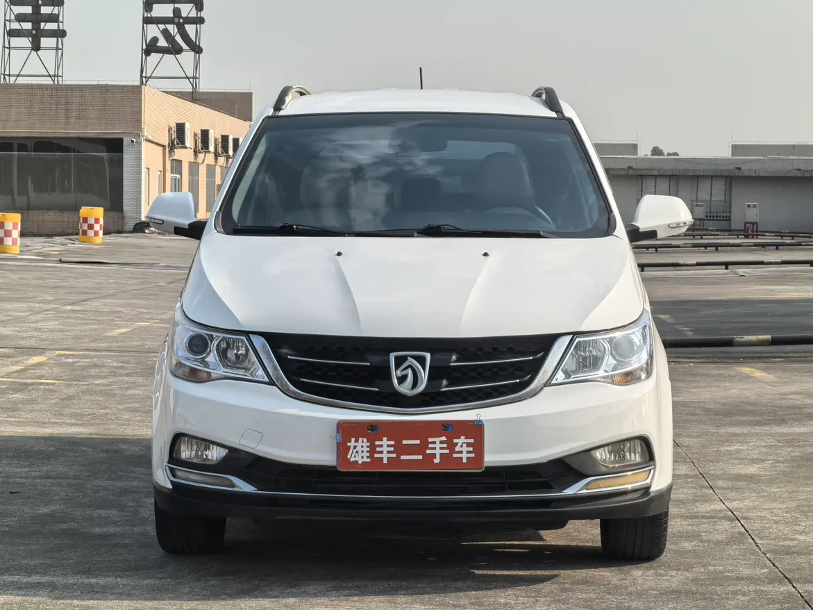 Baojun 730  из Китая