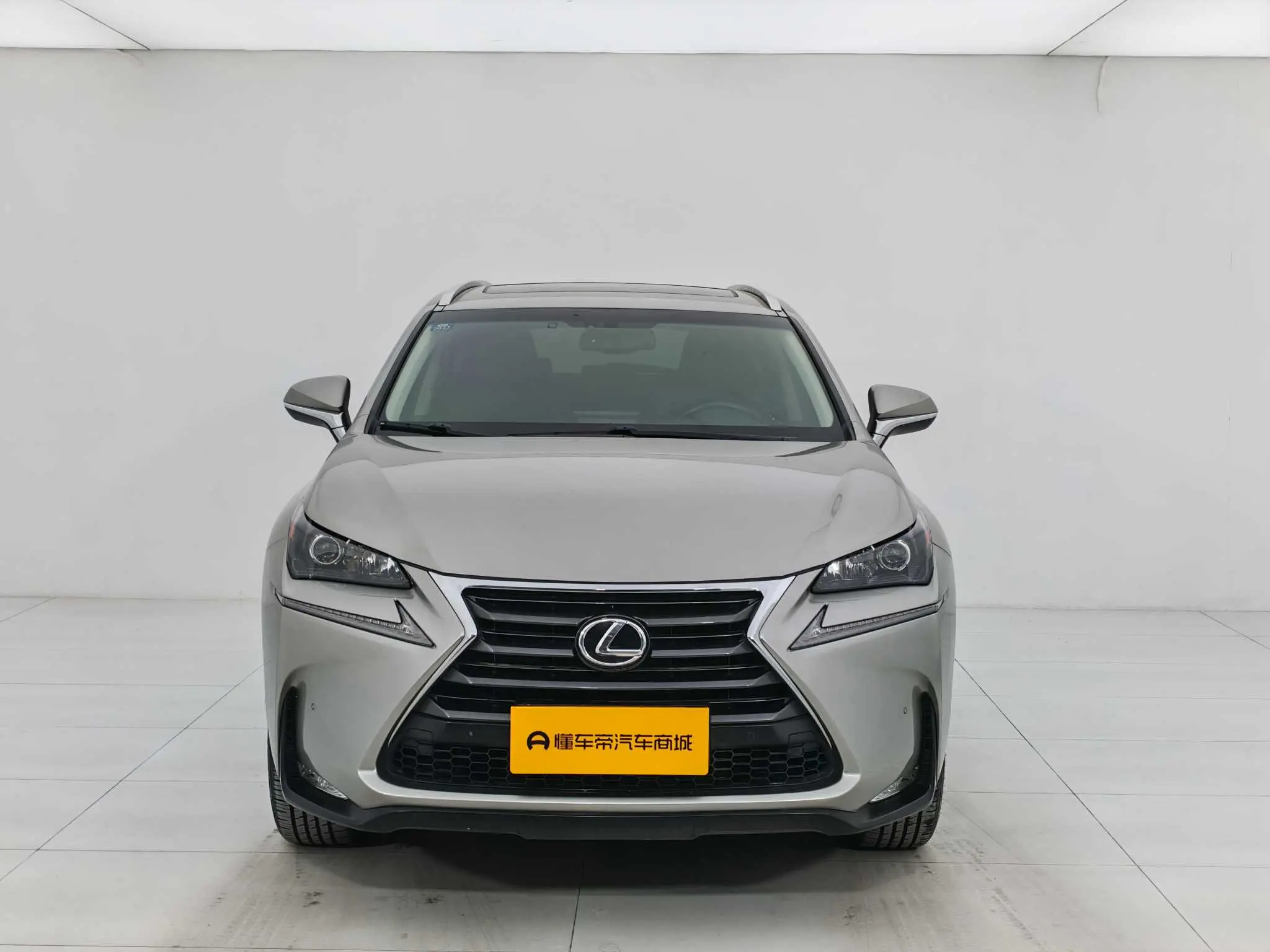 Lexus NX  из Китая