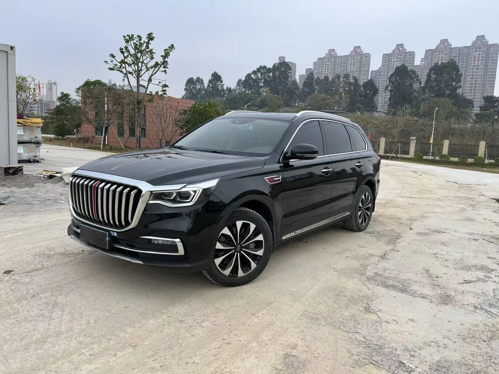 Hongqi HS7  из Китая