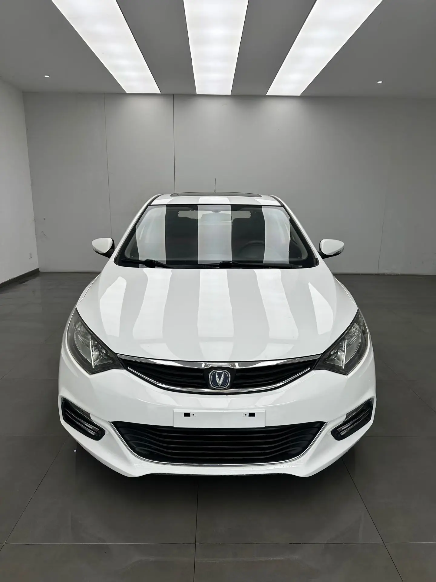 Changan Eado XT  из Китая