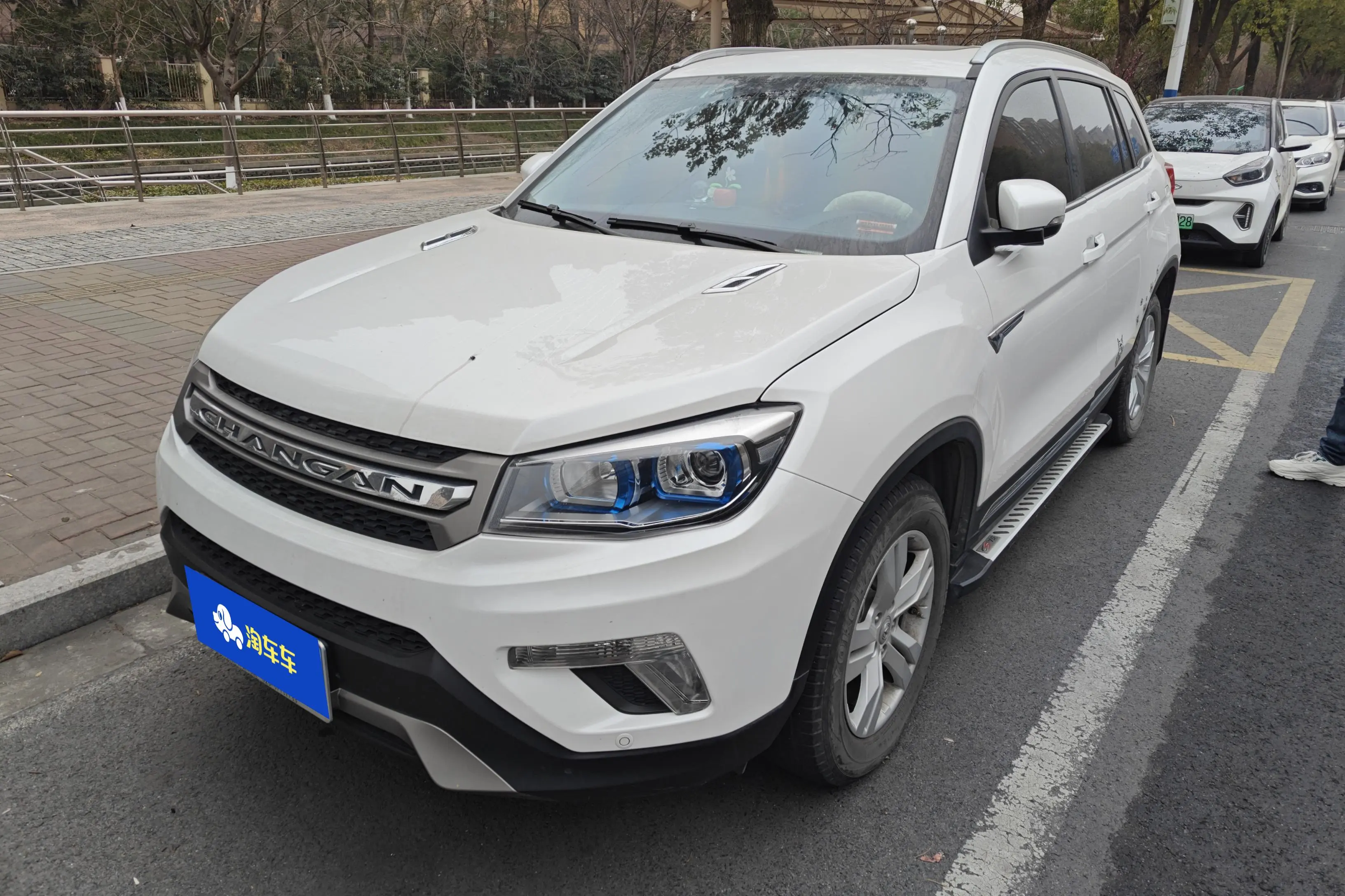 Changan CS75  из Китая