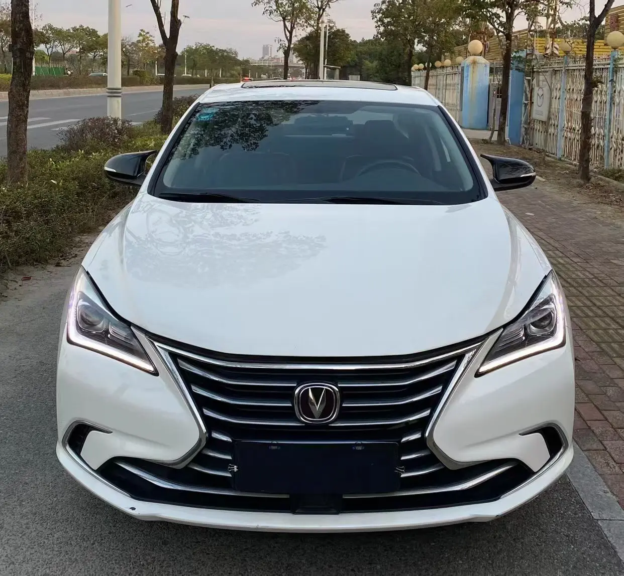 Changan Escape  из Китая