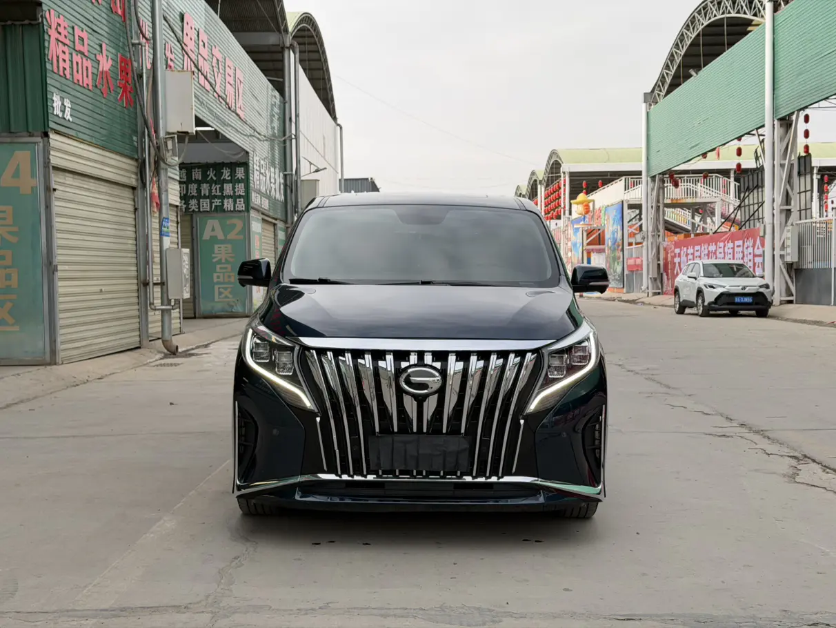 GAC Trumpchi M8  из Китая