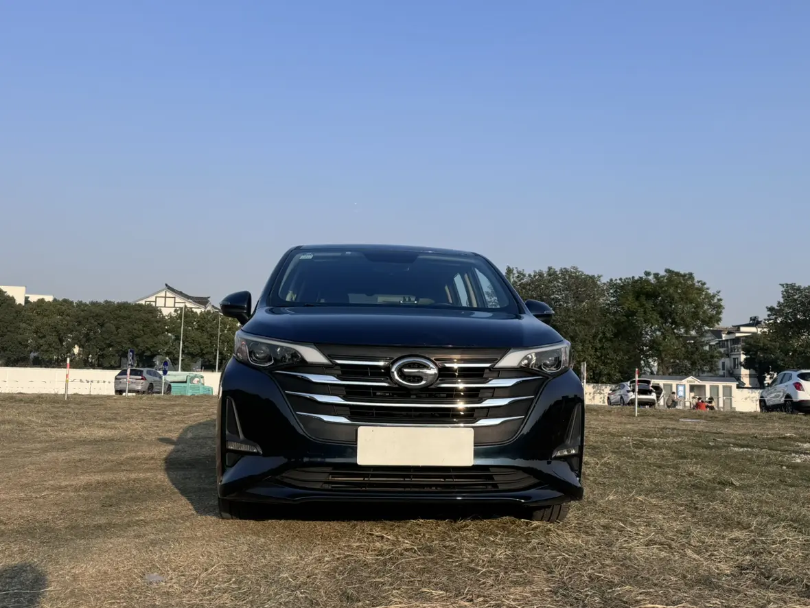 GAC Trumpchi M6  из Китая
