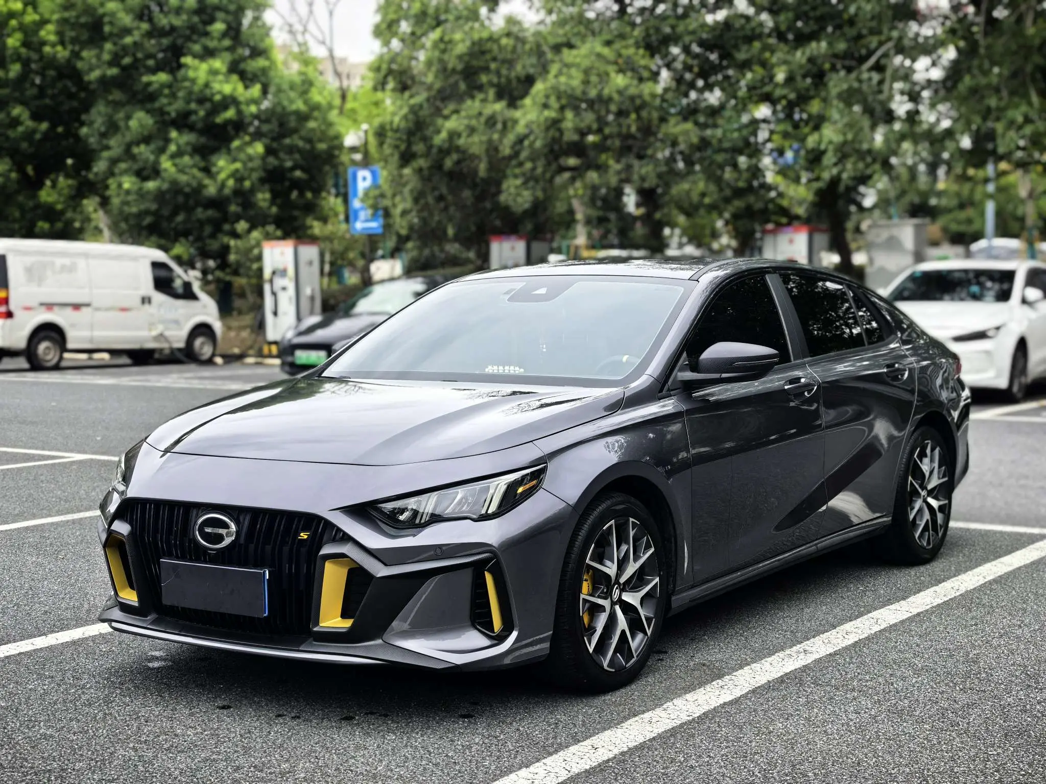 GAC Shadow Leopard  из Китая