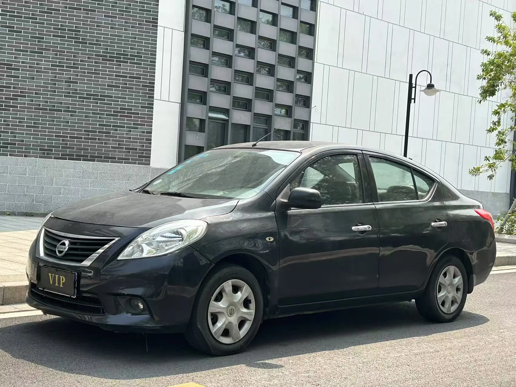 Nissan Sunlight  из Китая