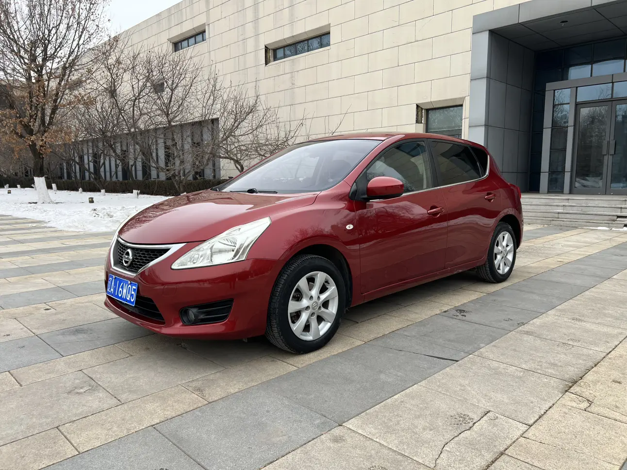 Nissan Tiida  из Китая