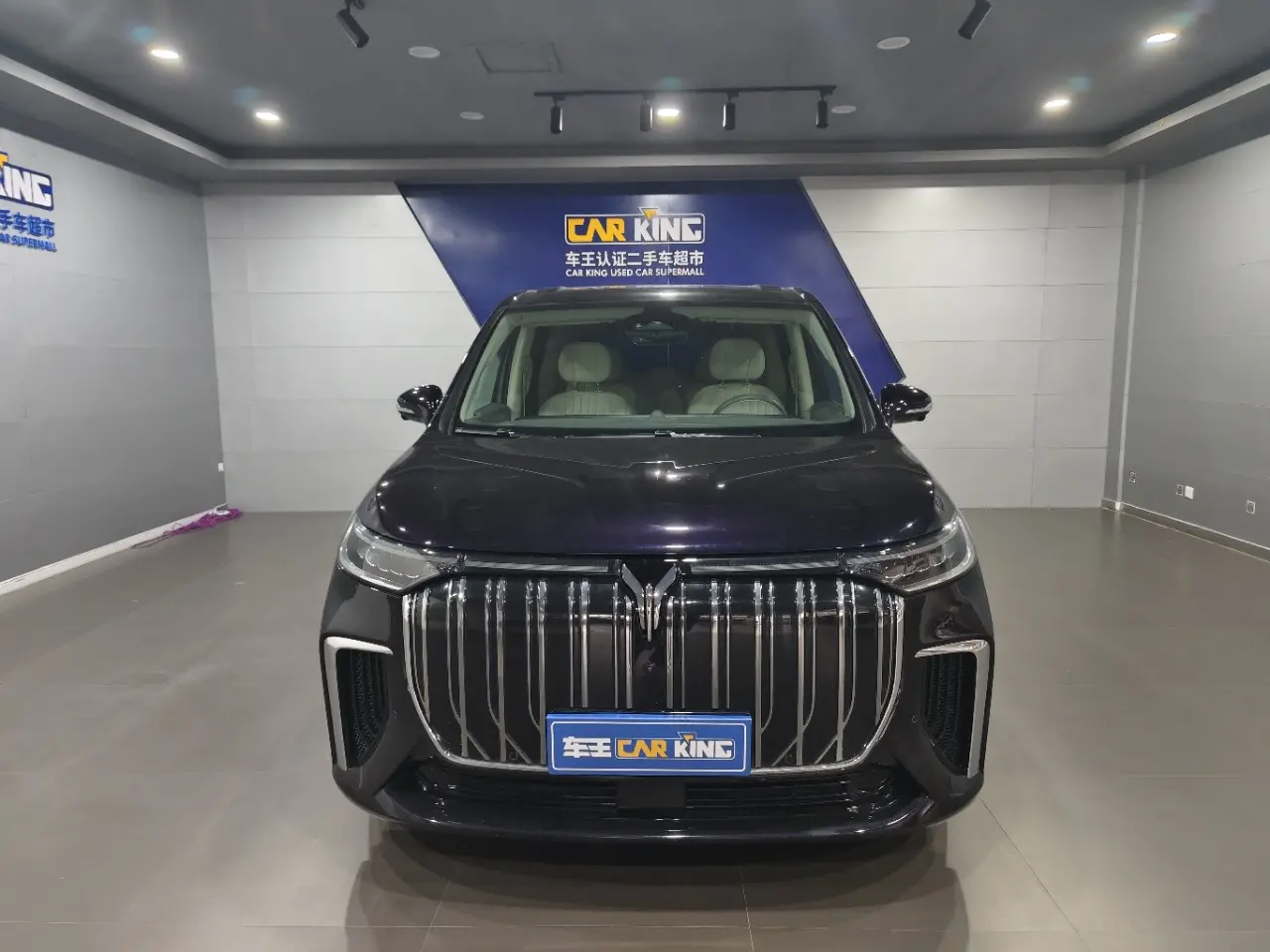 Voyah Lantu Dreamer EV  из Китая