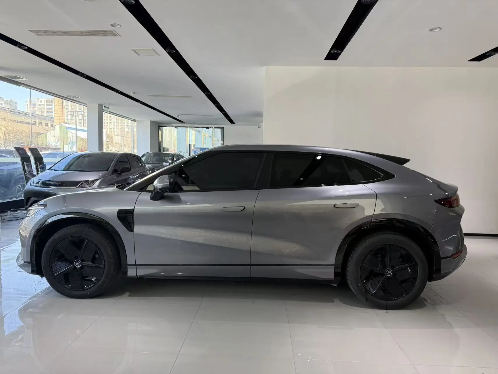 BYD Song L EV  из Китая