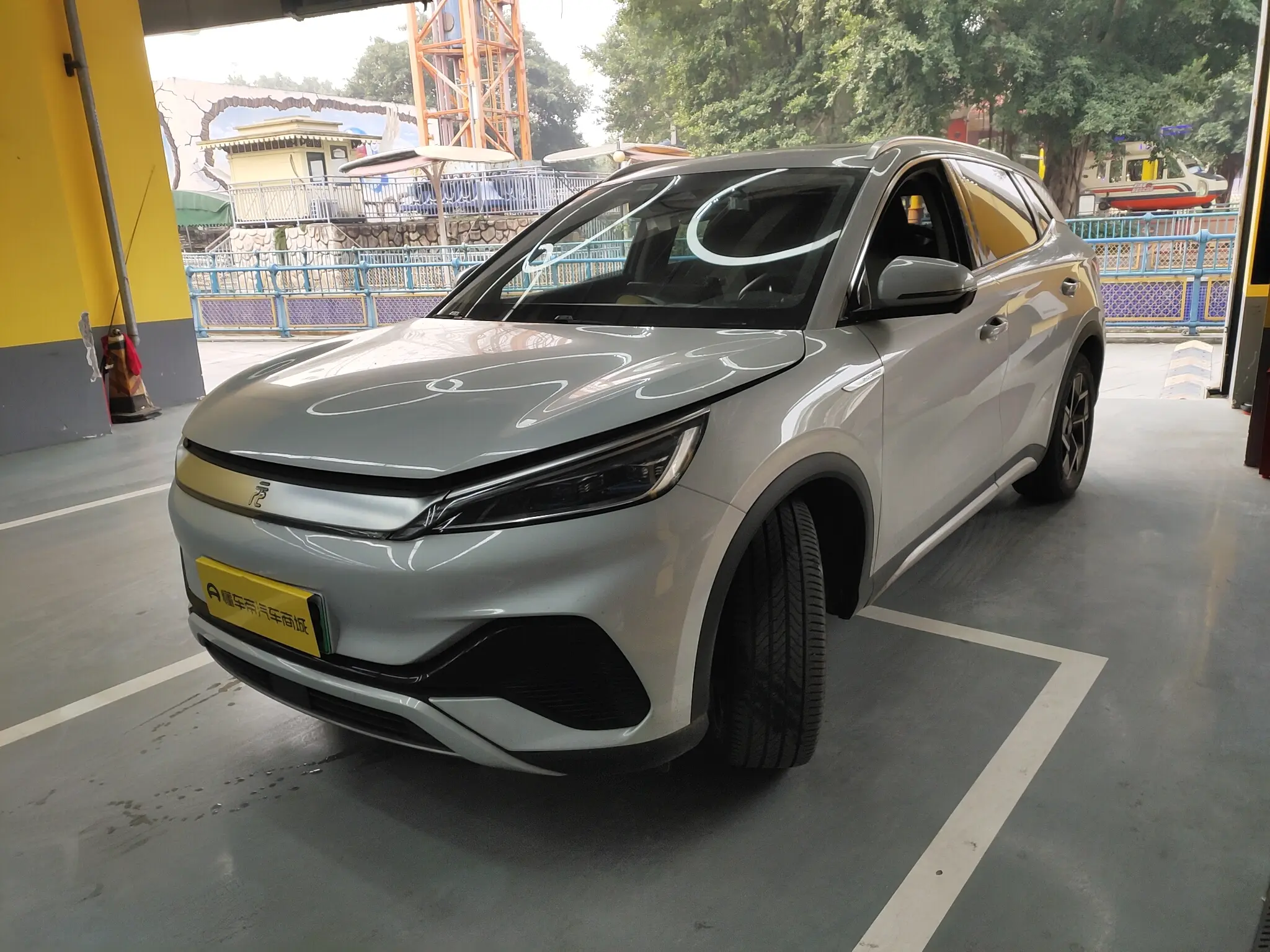 BYD Yuan PLUS  из Китая