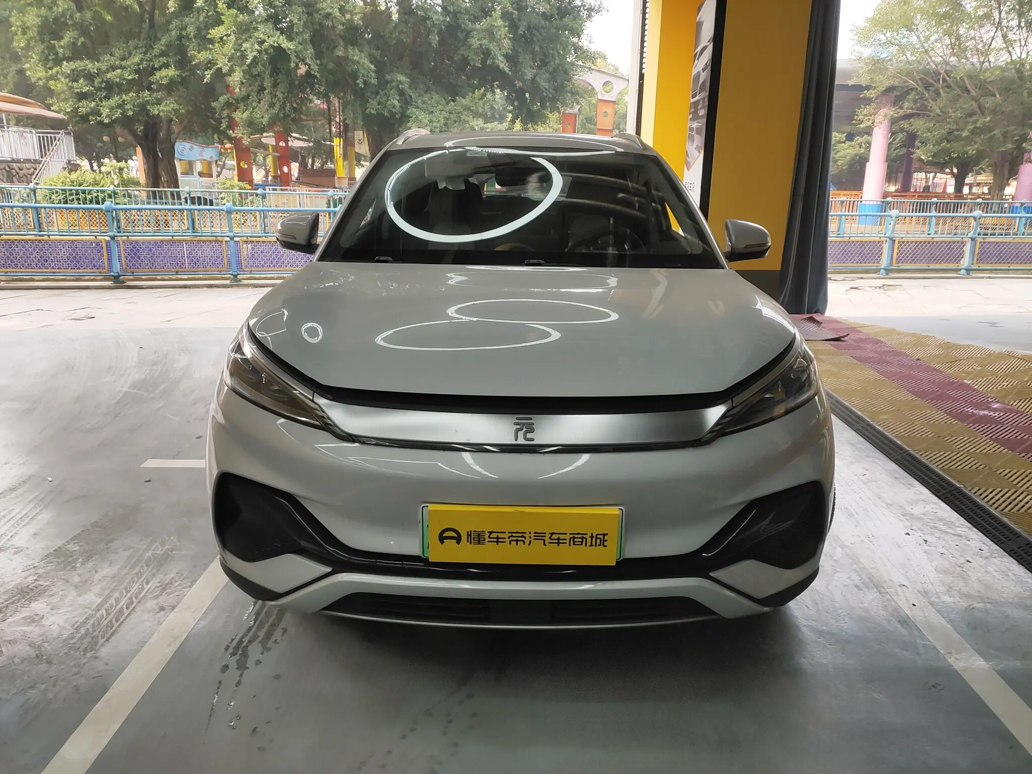 BYD Yuan PLUS  из Китая