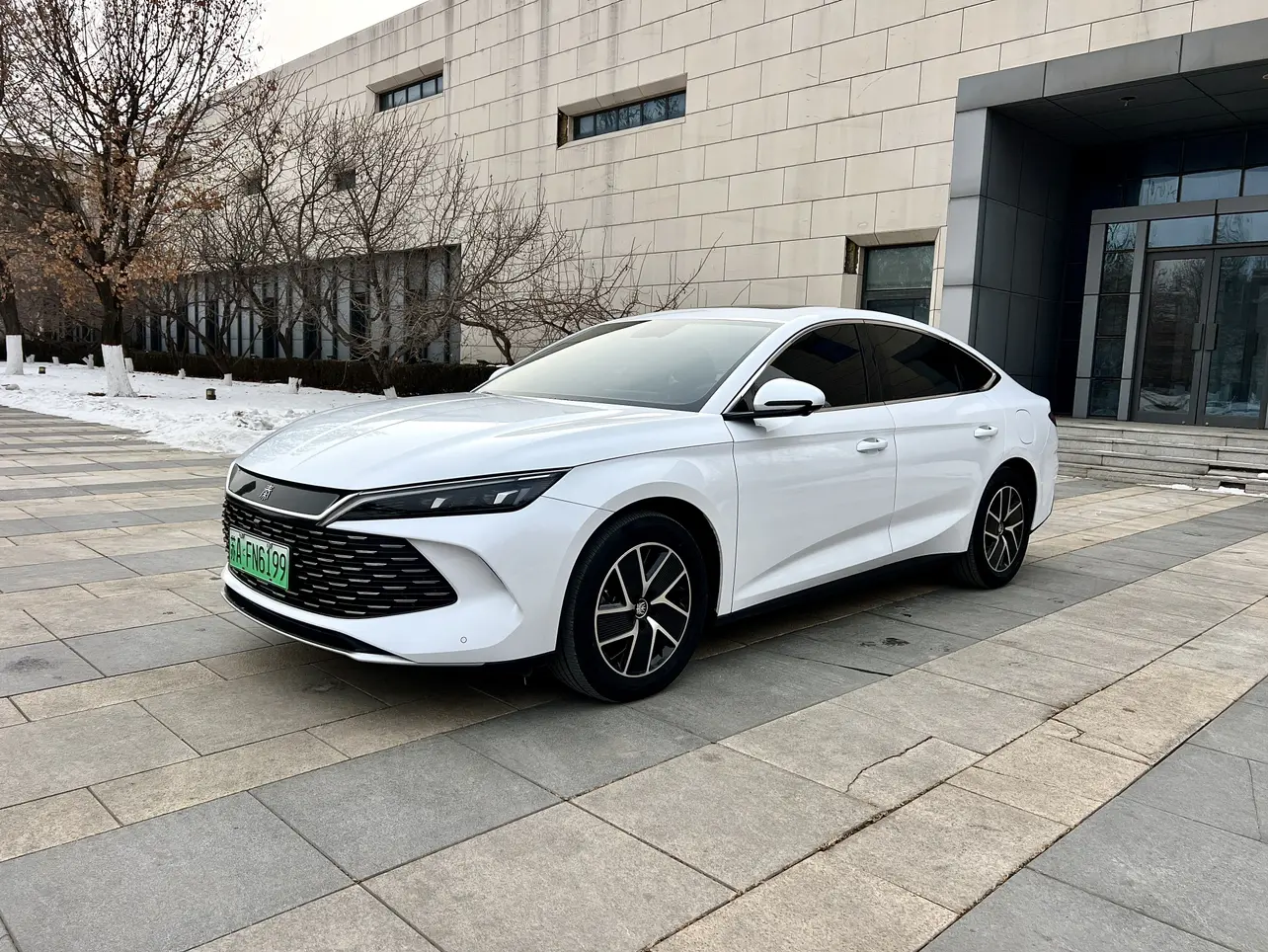 BYD Qin L DM  из Китая