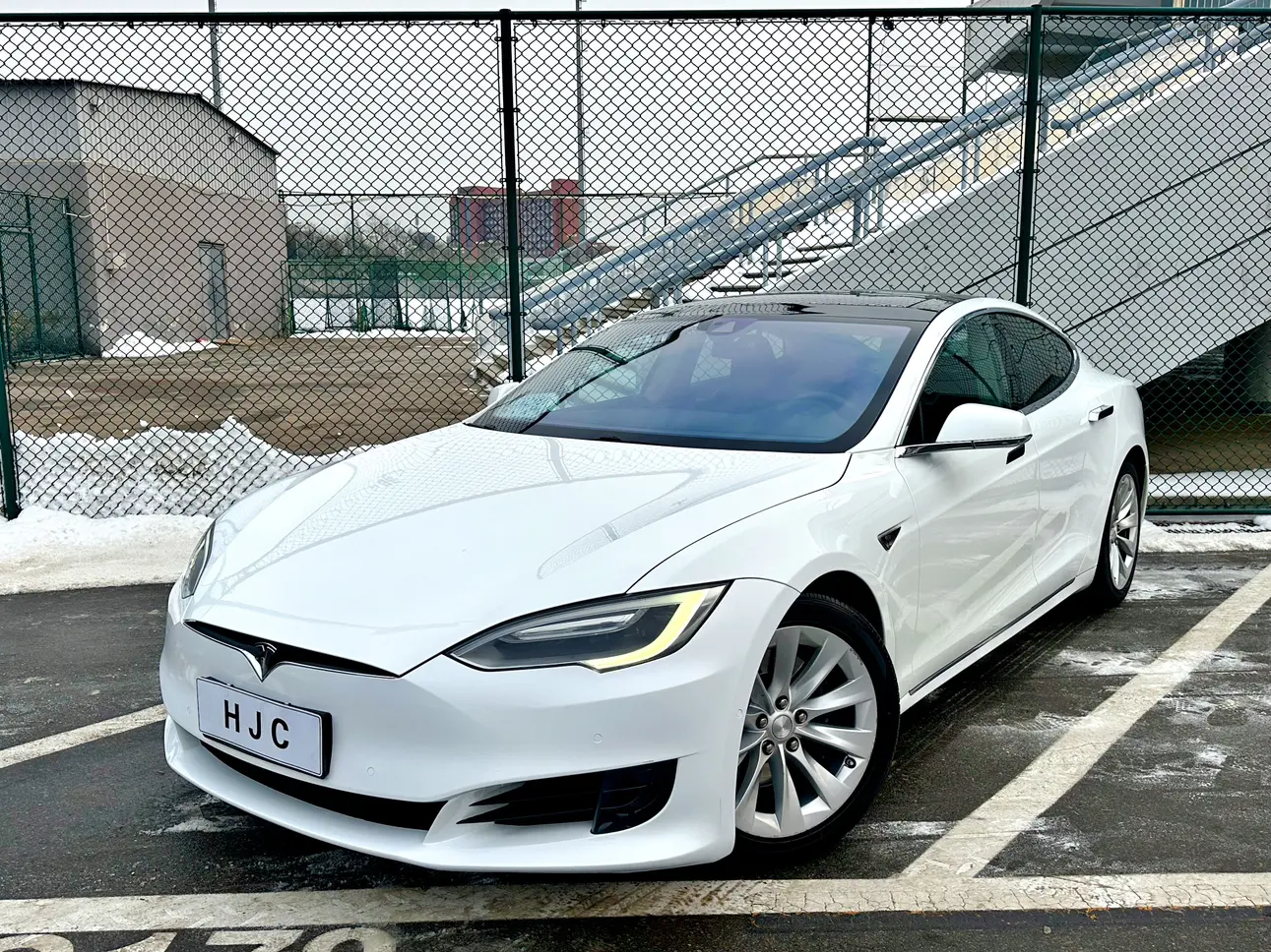 Tesla Model S  из Китая