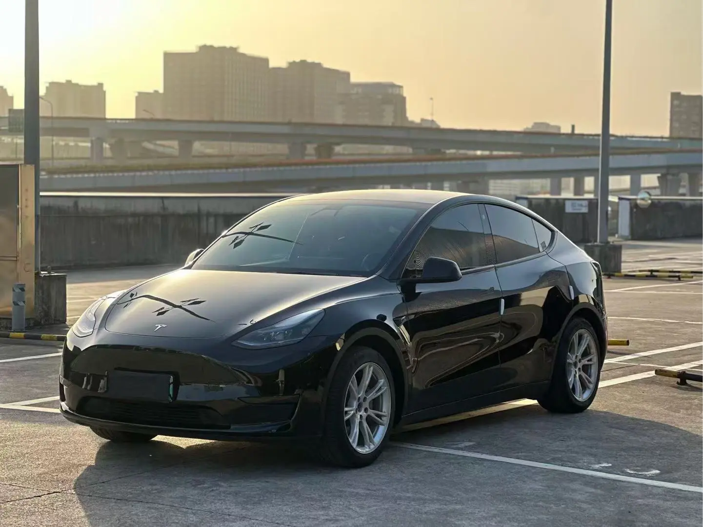 Tesla Model Y  из Китая