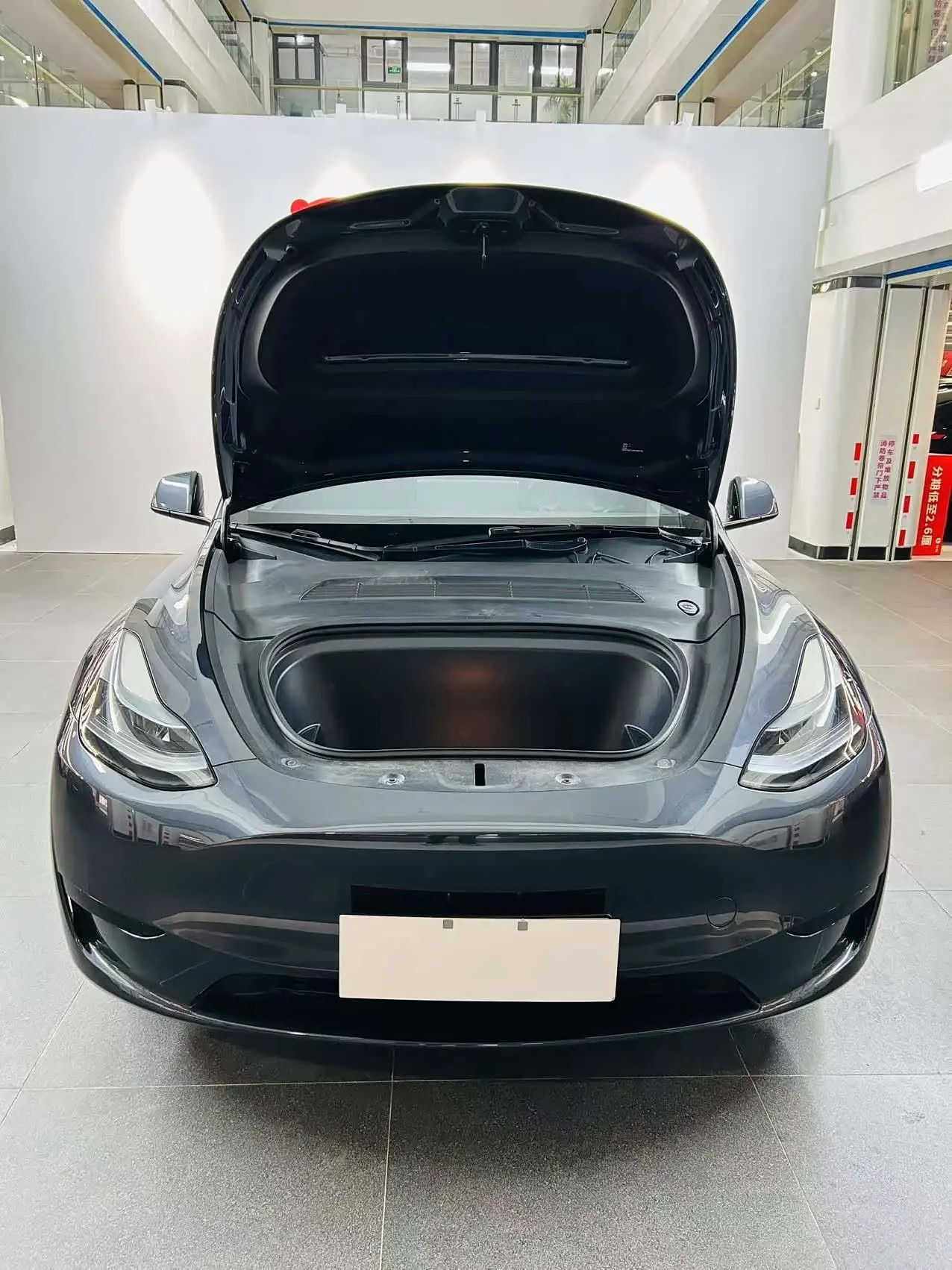 Tesla Model Y  из Китая