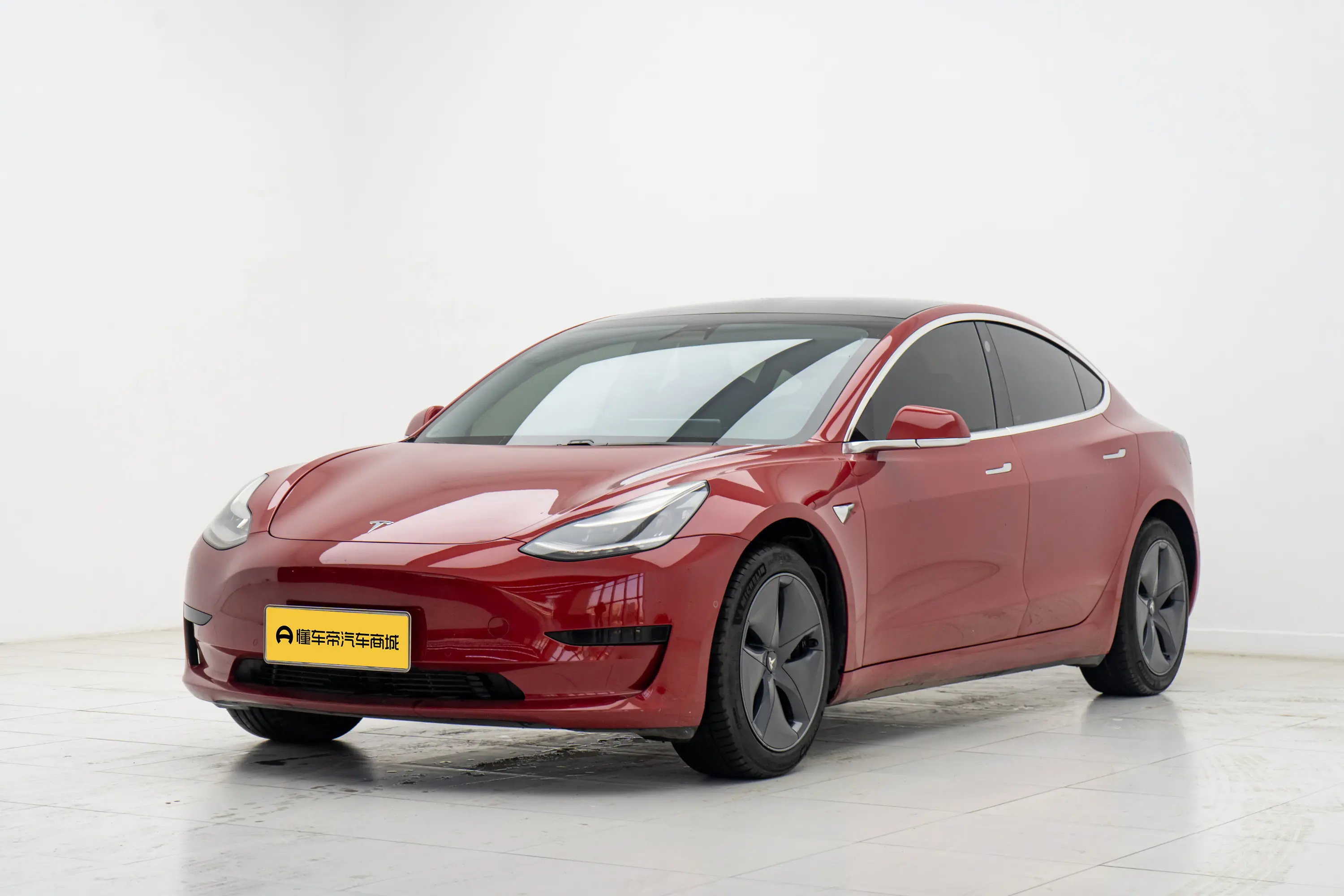 Tesla Model 3  из Китая