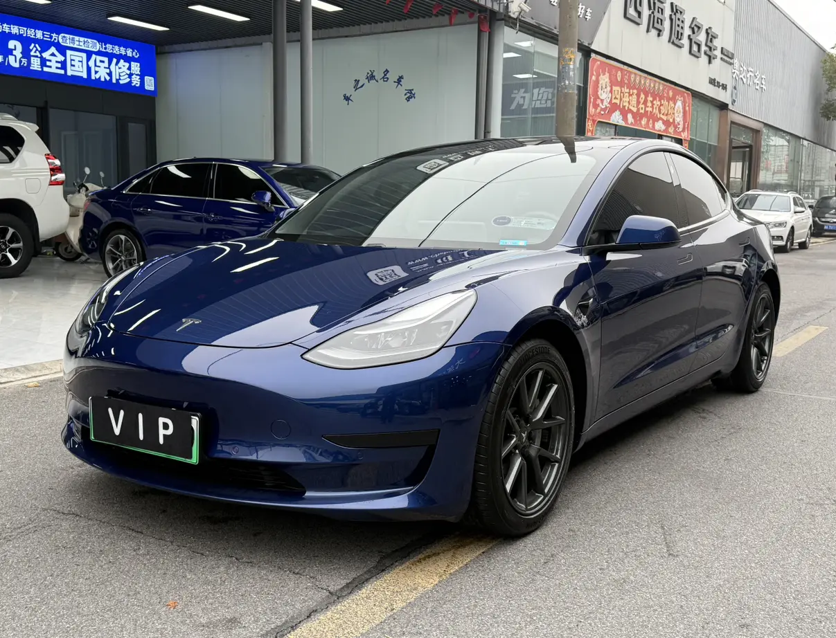 Tesla Model 3  из Китая