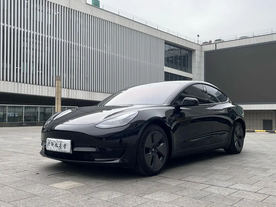 Tesla Model 3  из Китая