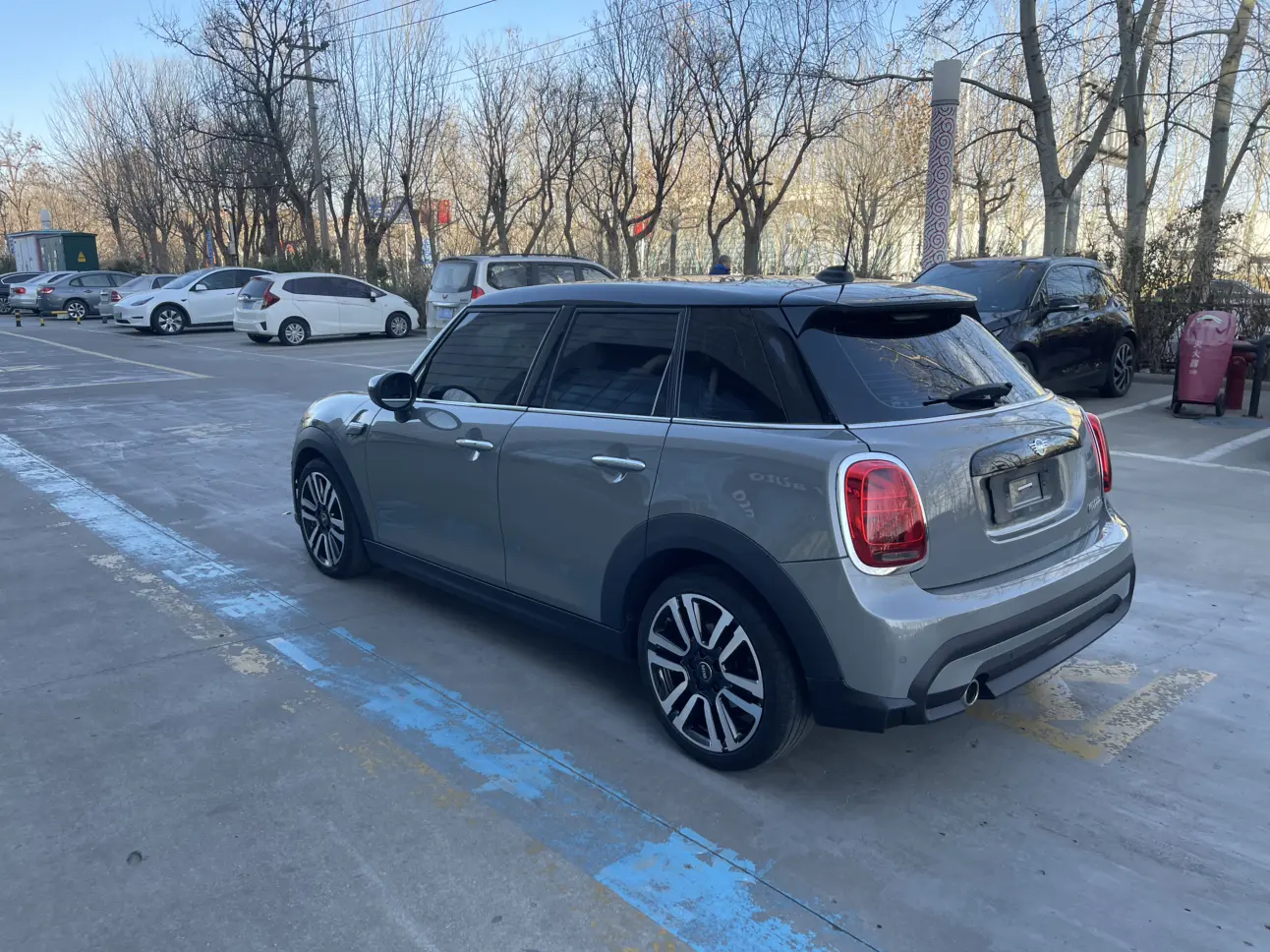 MINI 