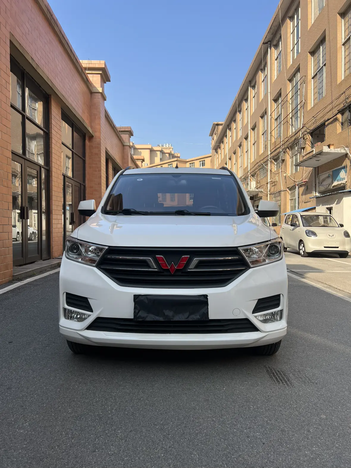 Wuling Hongguang  из Китая