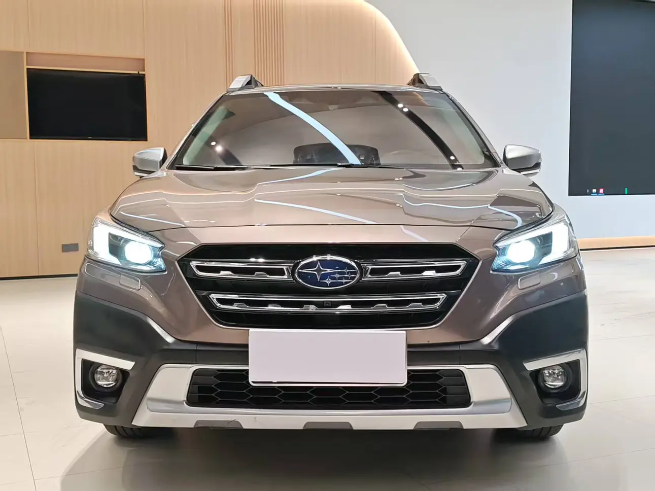 Subaru Outback  из Китая