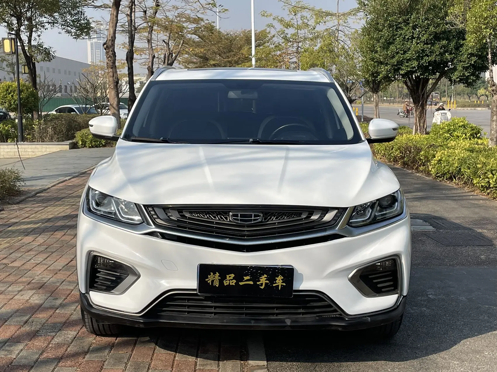 Geely Coolray SX11 (Binyue)  из Китая