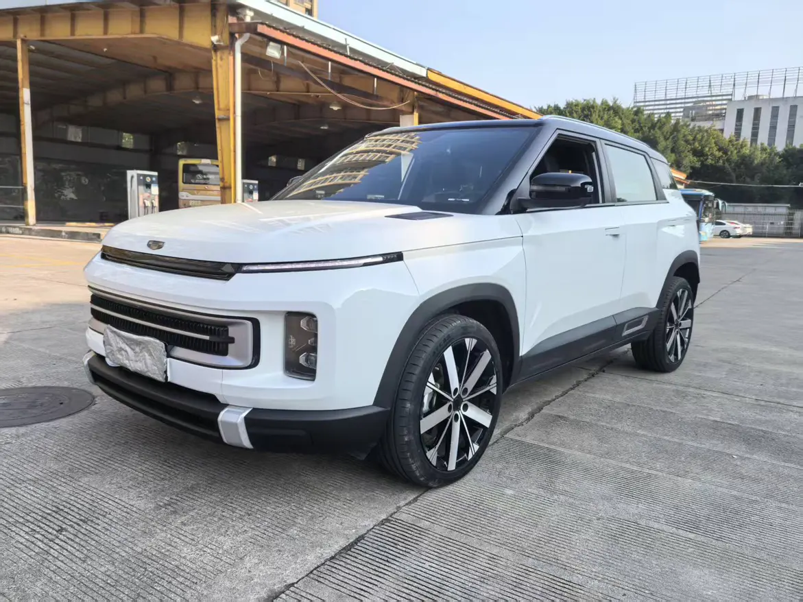 Geely ICON  из Китая