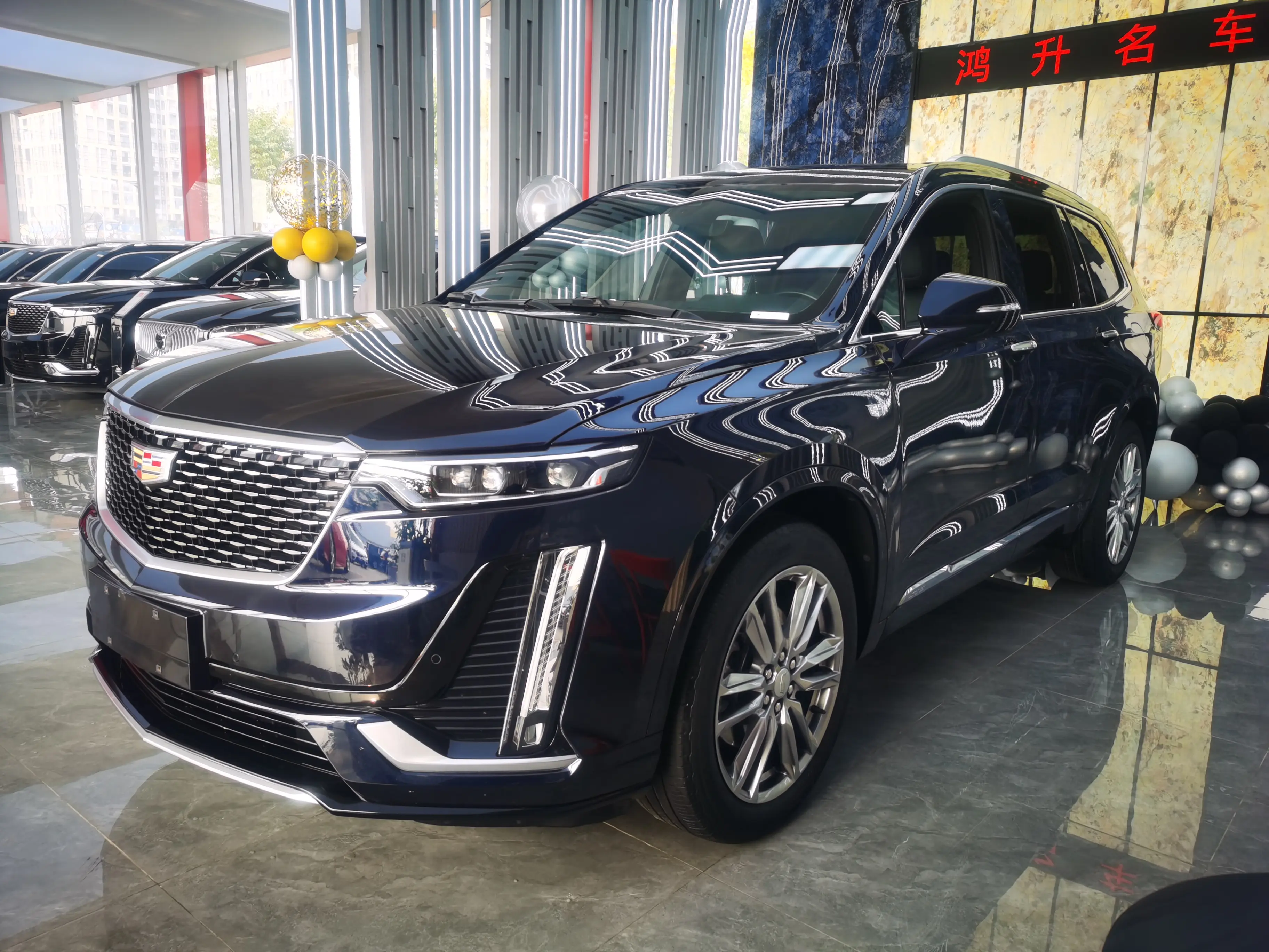 Cadillac XT6  из Китая