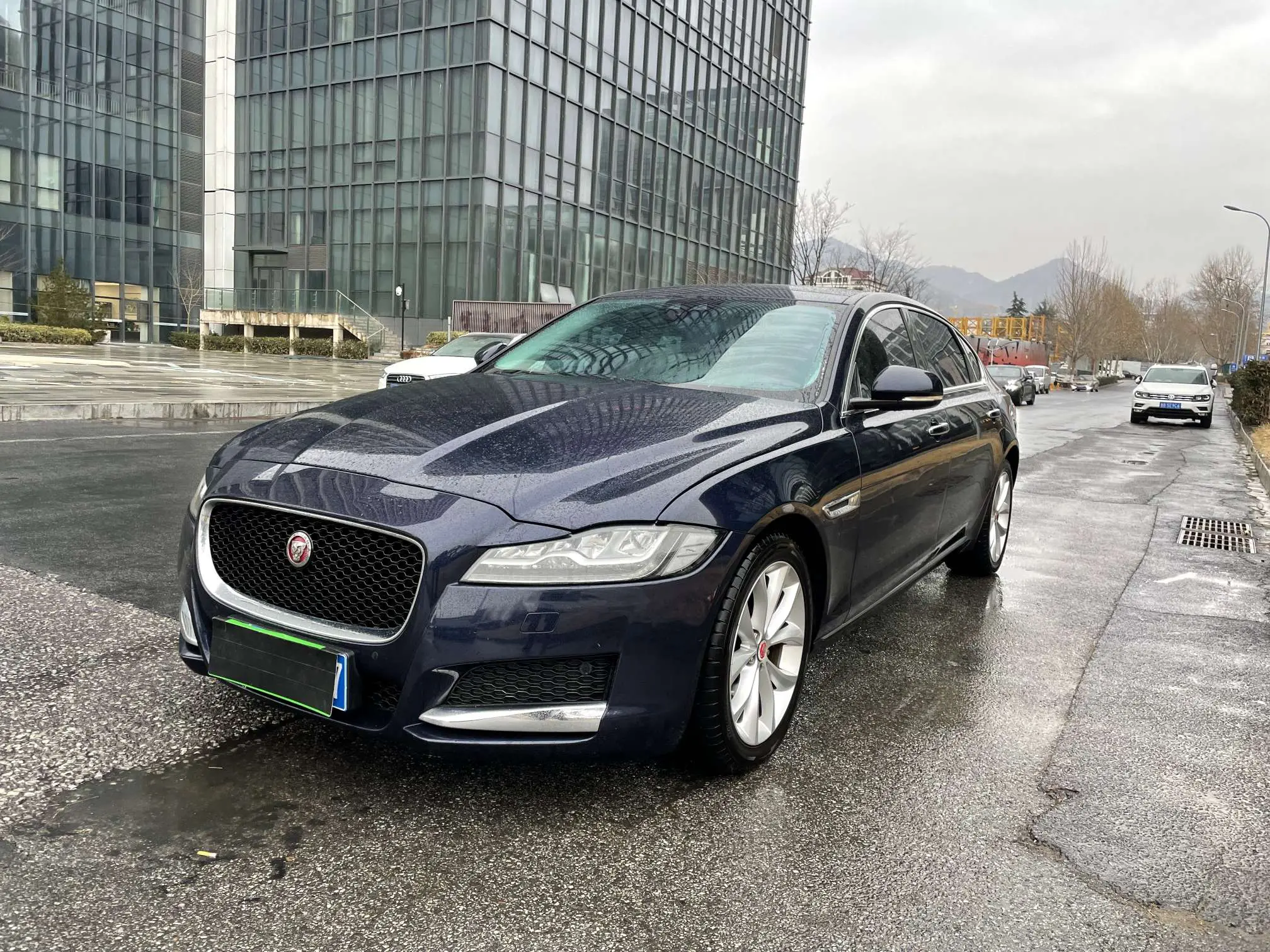 Jaguar XFL  из Китая