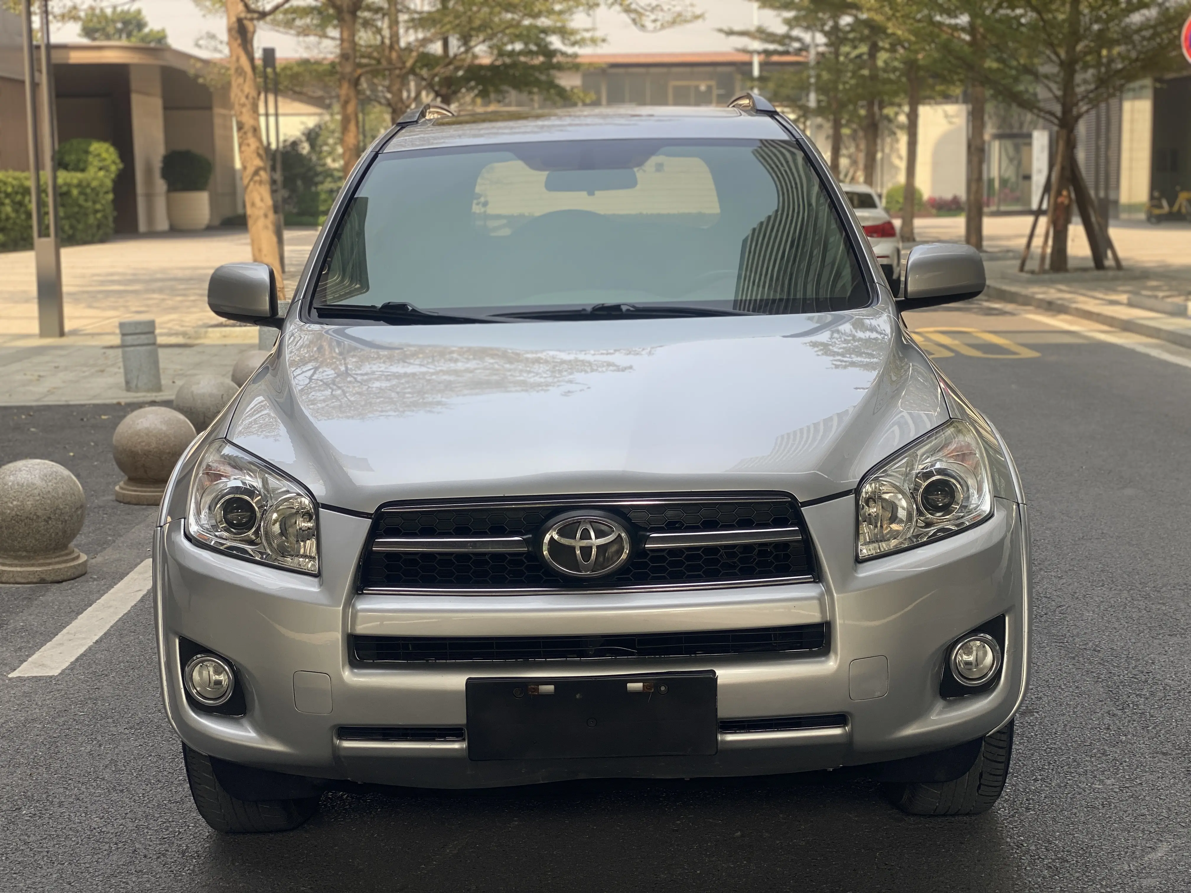Toyota RAV4  из Китая