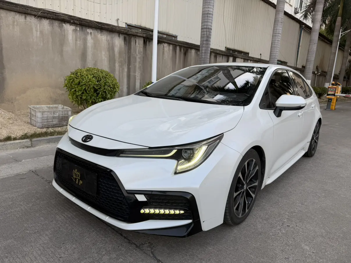 Toyota Levin (Lei Ling)  из Китая