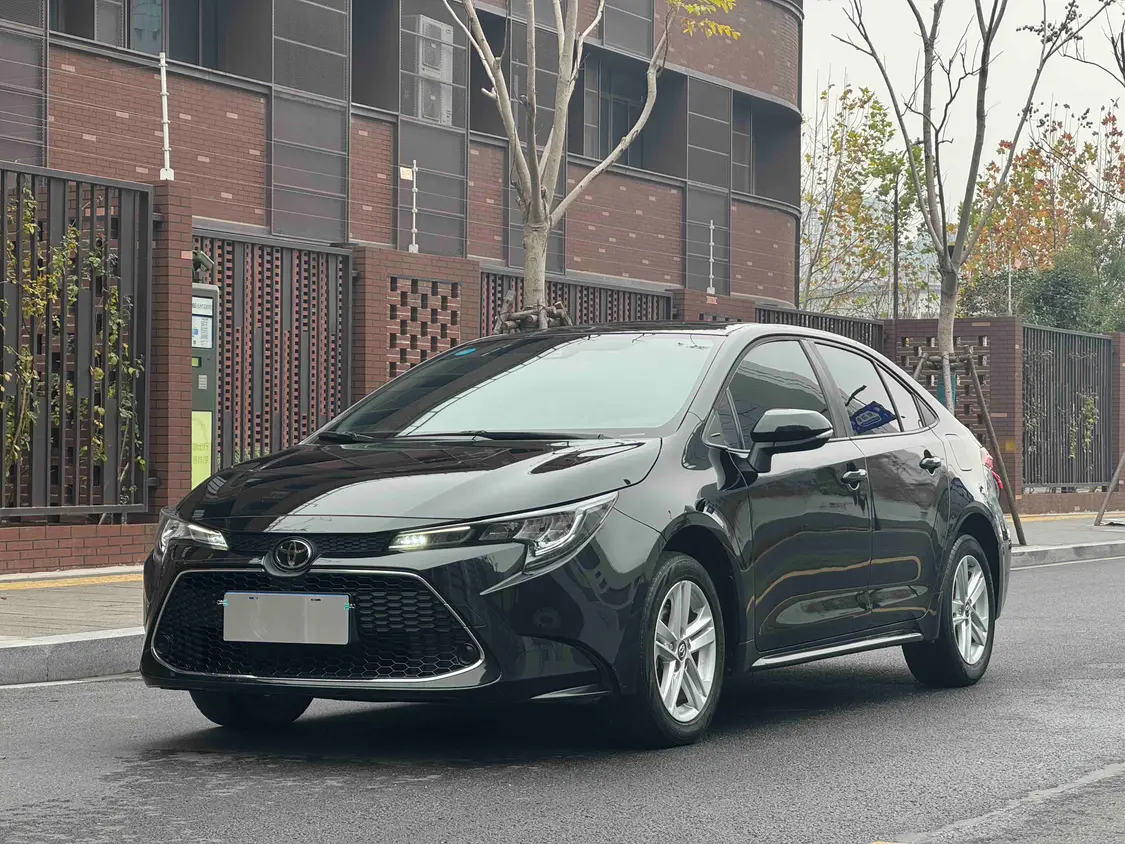 Toyota Levin (Lei Ling)  из Китая