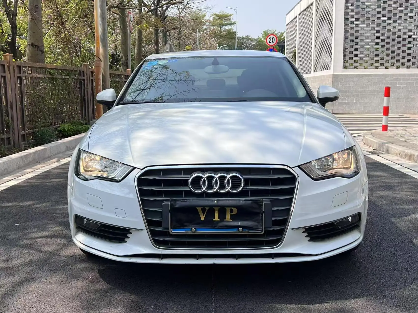 Audi A3  из Китая