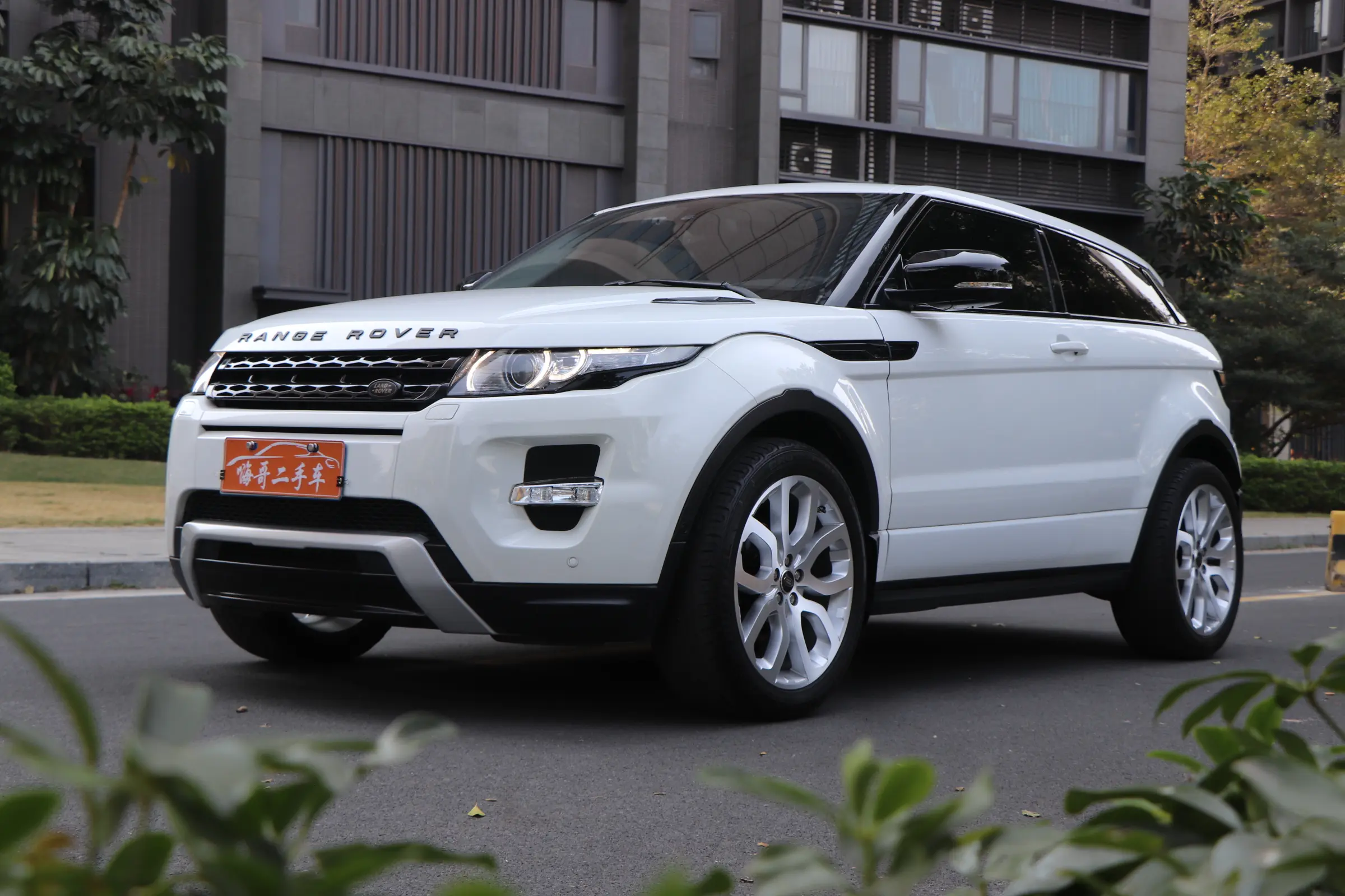 Land Rover Range Rover Evoque  из Китая