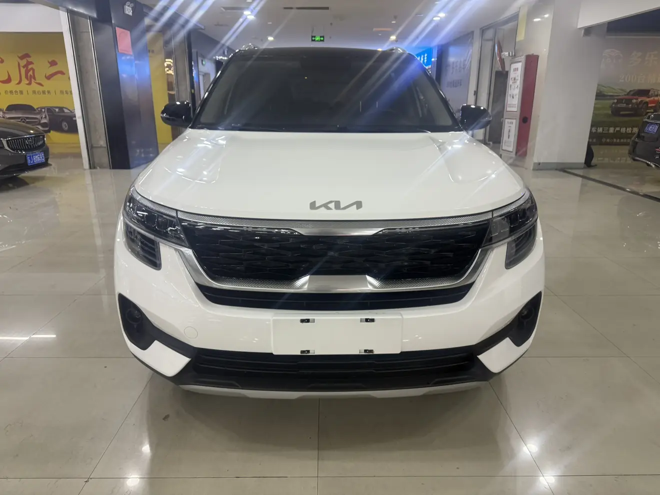 Kia Run proudly  из Китая